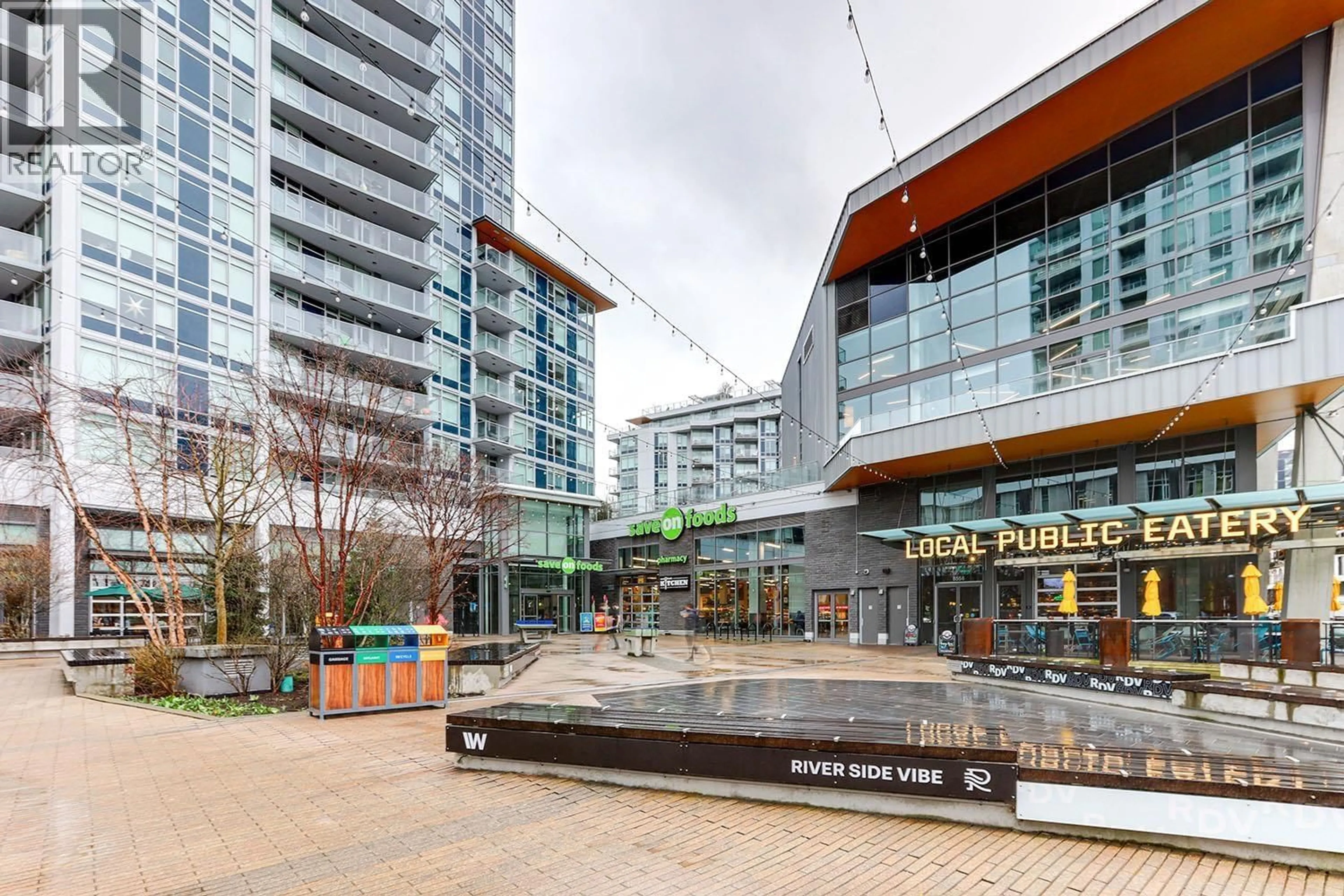 Patio, unknown for 1702 - 8538 RIVER DISTRICT CROSSING, Vancouver British Columbia V5S0C9
