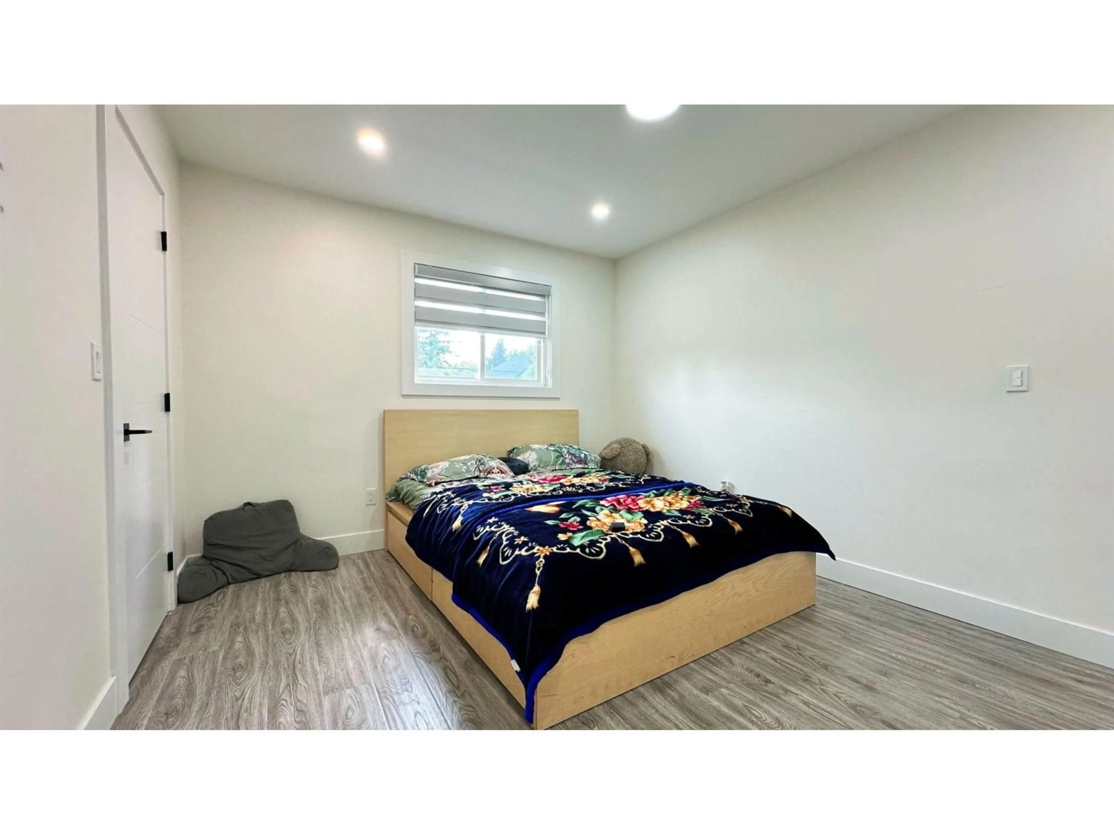 A pic of a room for 13017 64, Surrey British Columbia V3W1X8