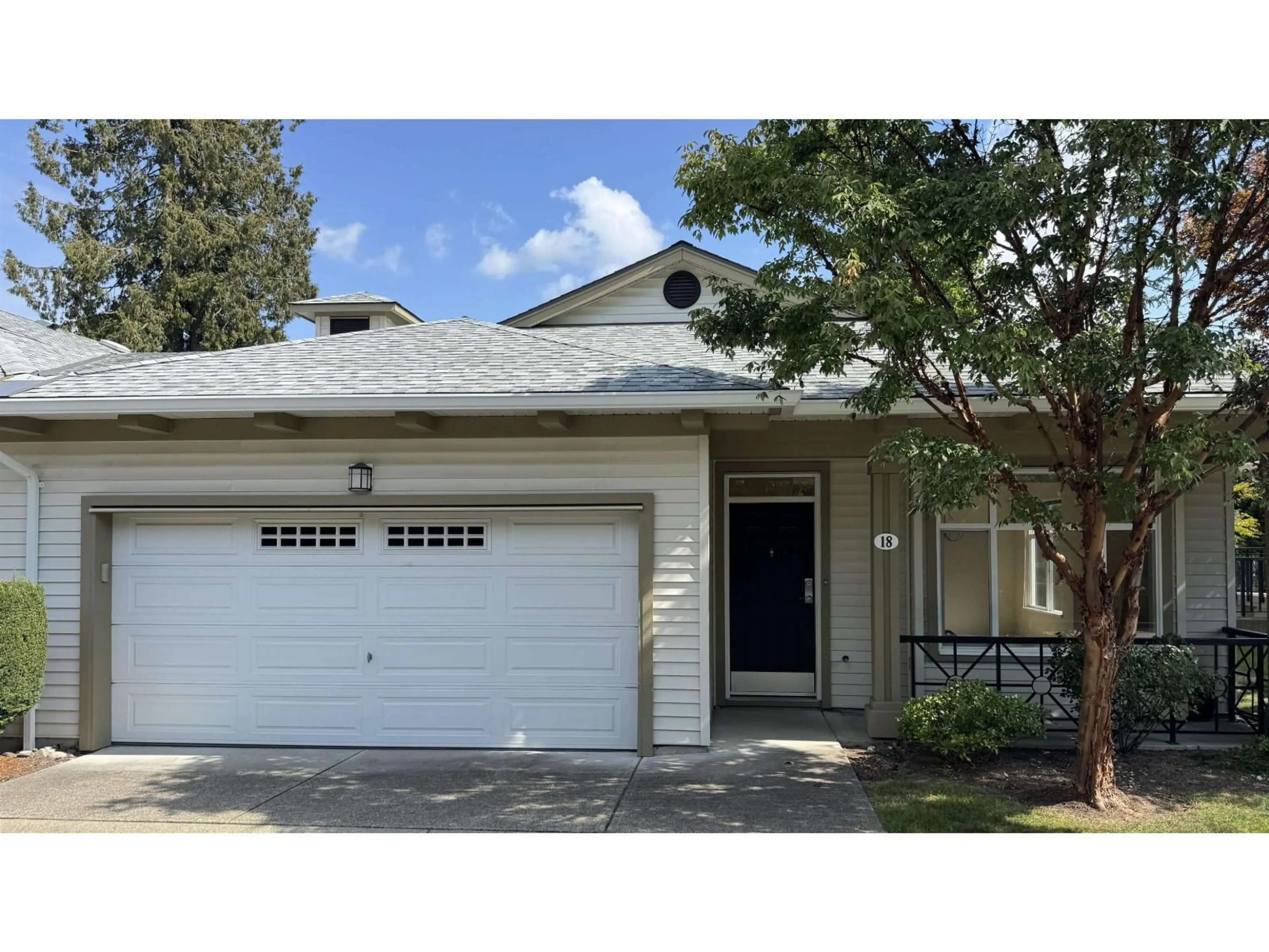 Home with vinyl exterior material, street for #18 - 15188 62A, Surrey British Columbia V3S1W7