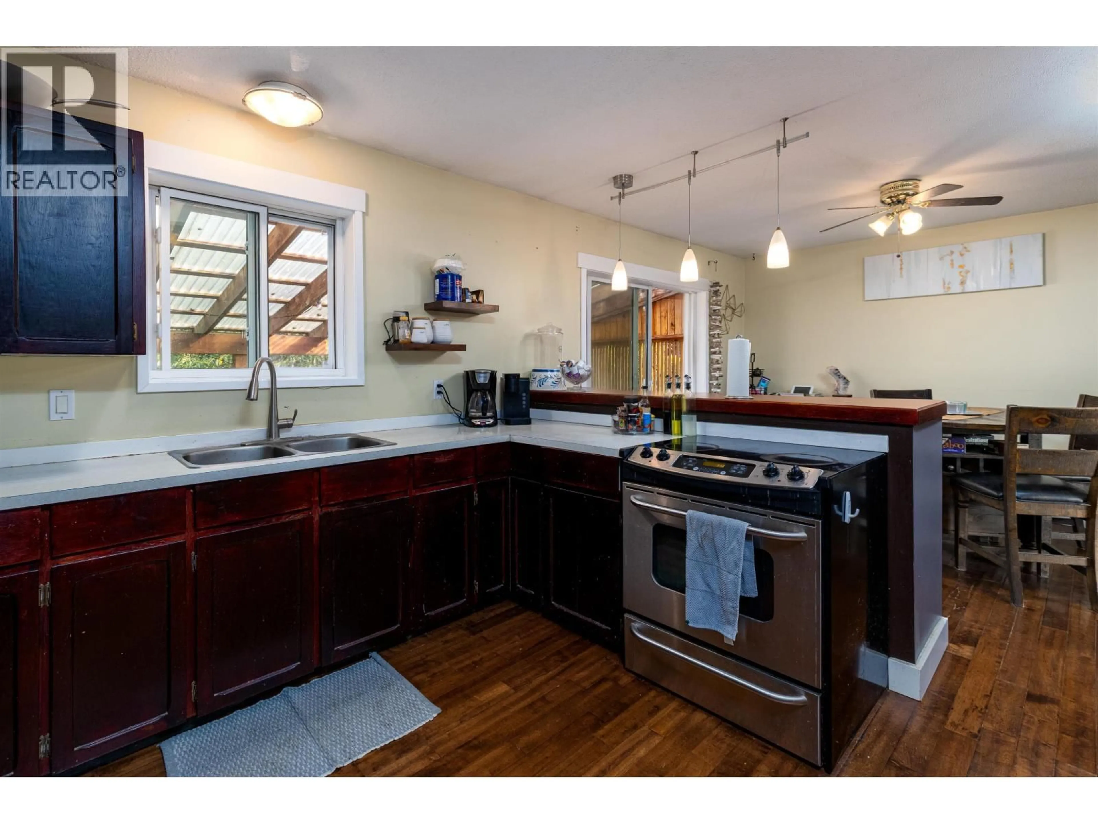 Open concept kitchen, unknown for 4714 MCCONNELL AVENUE, Terrace British Columbia V8G2G8