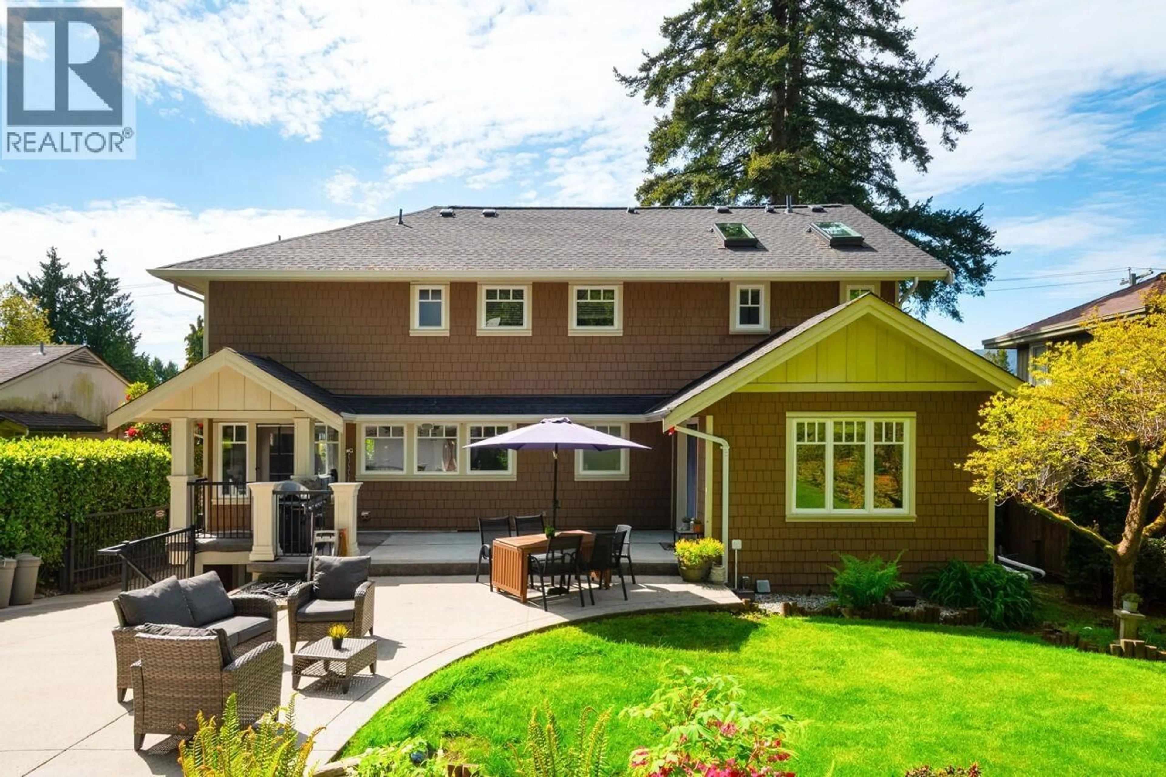 Unknown for 1050 11TH STREET, West Vancouver British Columbia V7T2M5