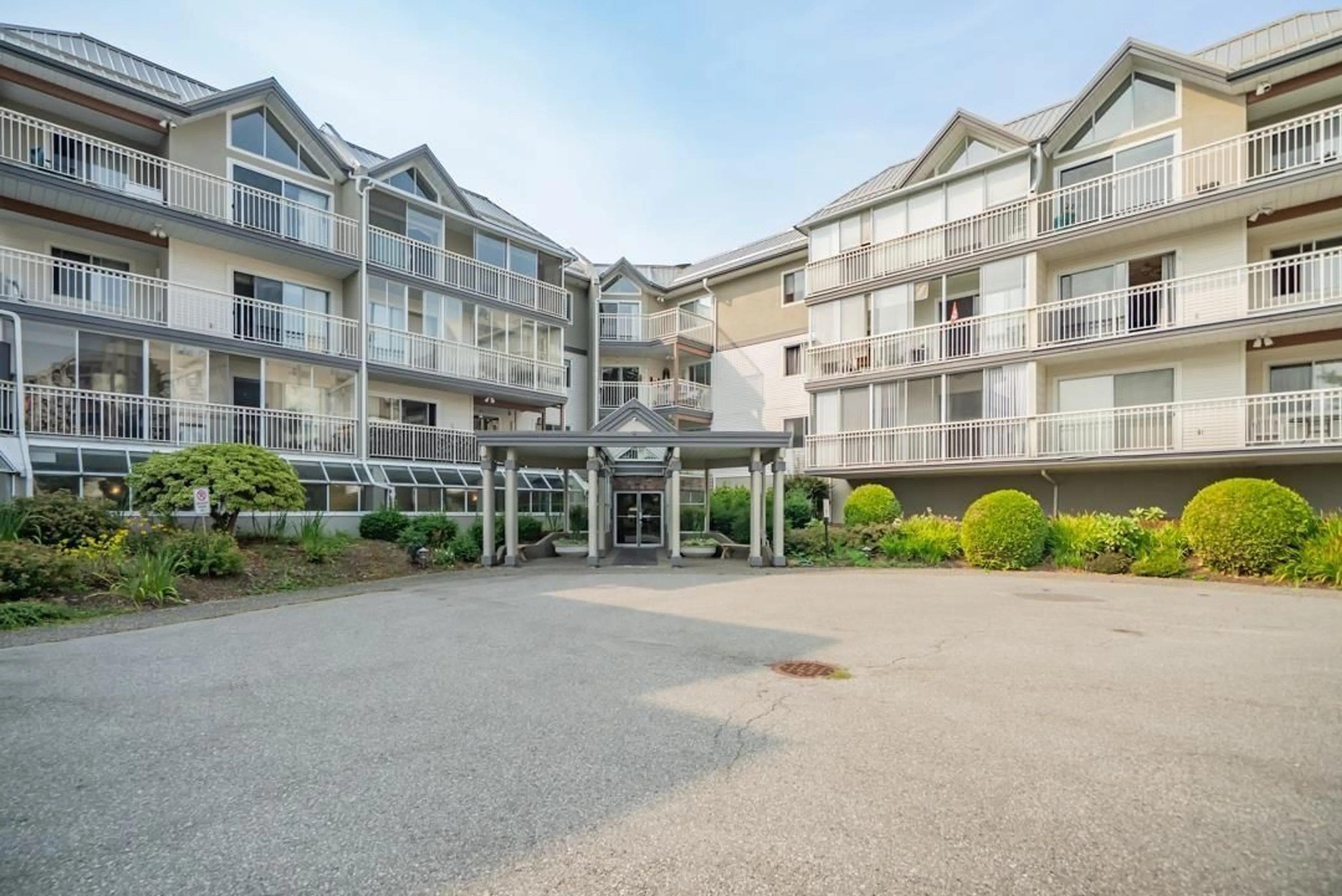 Unknown for 215 - 31930 OLD YALE, Abbotsford British Columbia V2T2C7