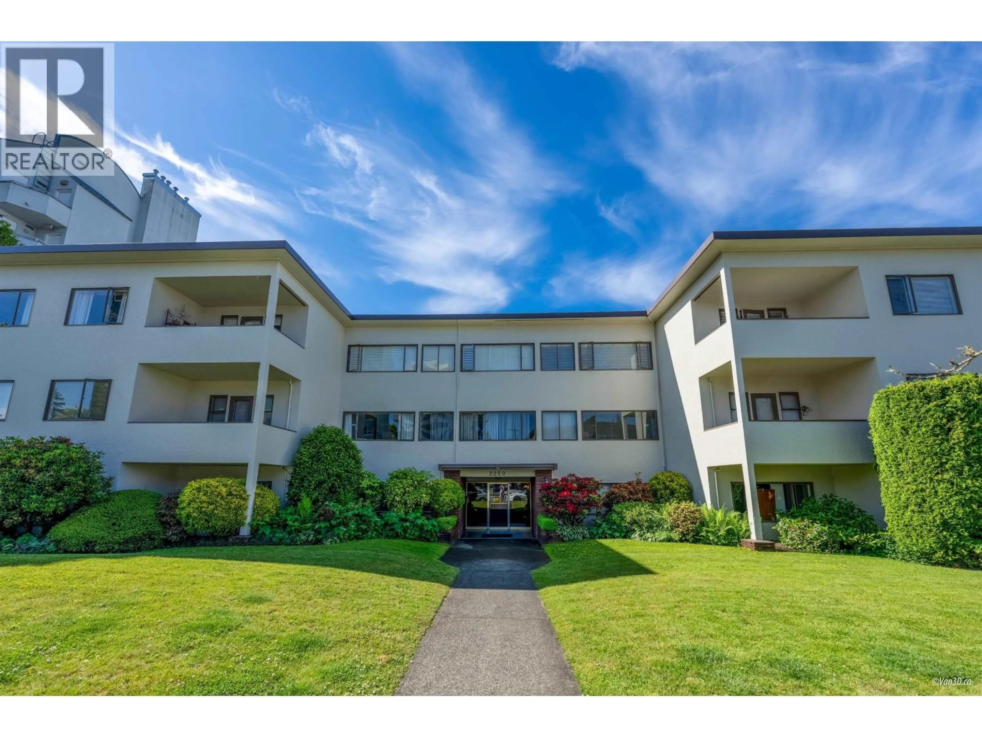 A pic from outside/outdoor area/front of a property/back of a property/a pic from drone, unknown for 105 - 2250 43RD AVENUE, Vancouver British Columbia V6M2E3