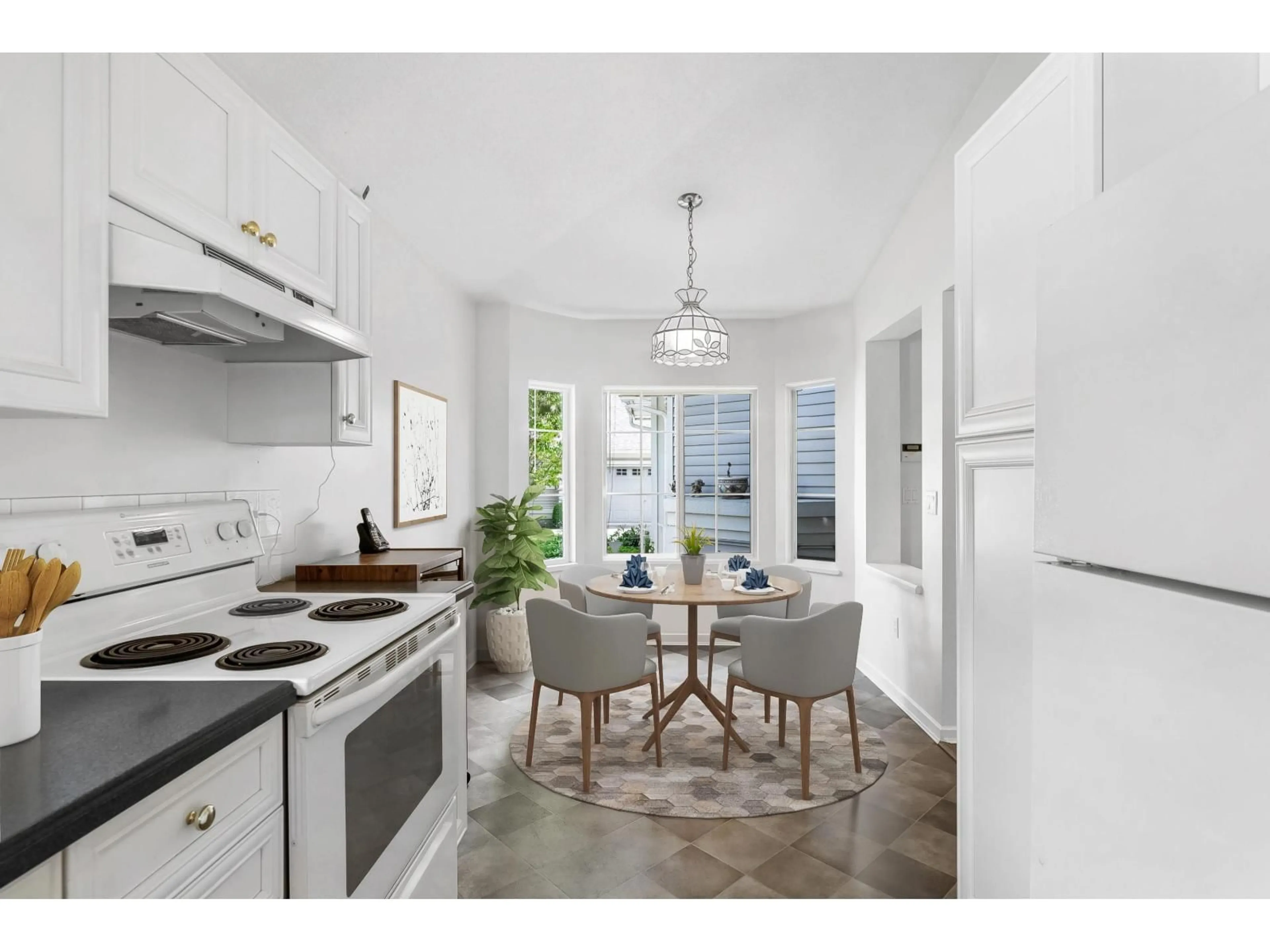 Open concept kitchen, ceramic/tile floor for 20 - 16888 80, Surrey British Columbia V4N5A1