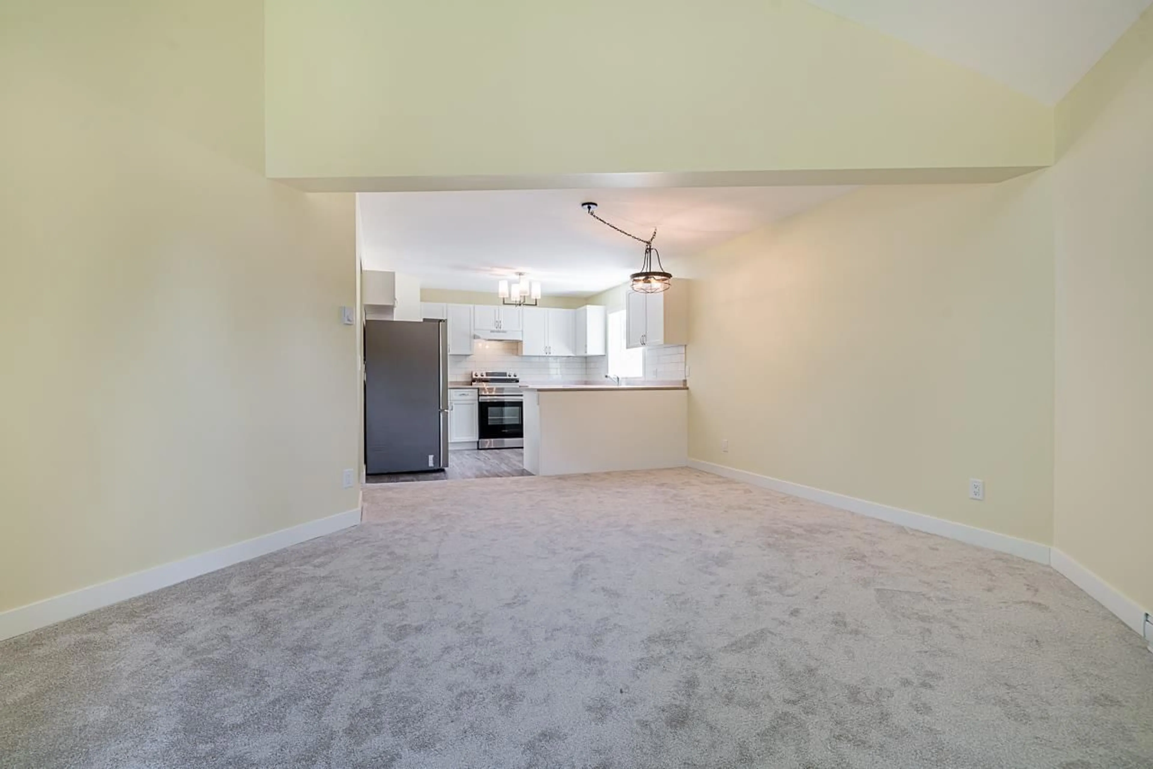 A pic of a room for 204 - 13858 102ND, Surrey British Columbia V3T1P1
