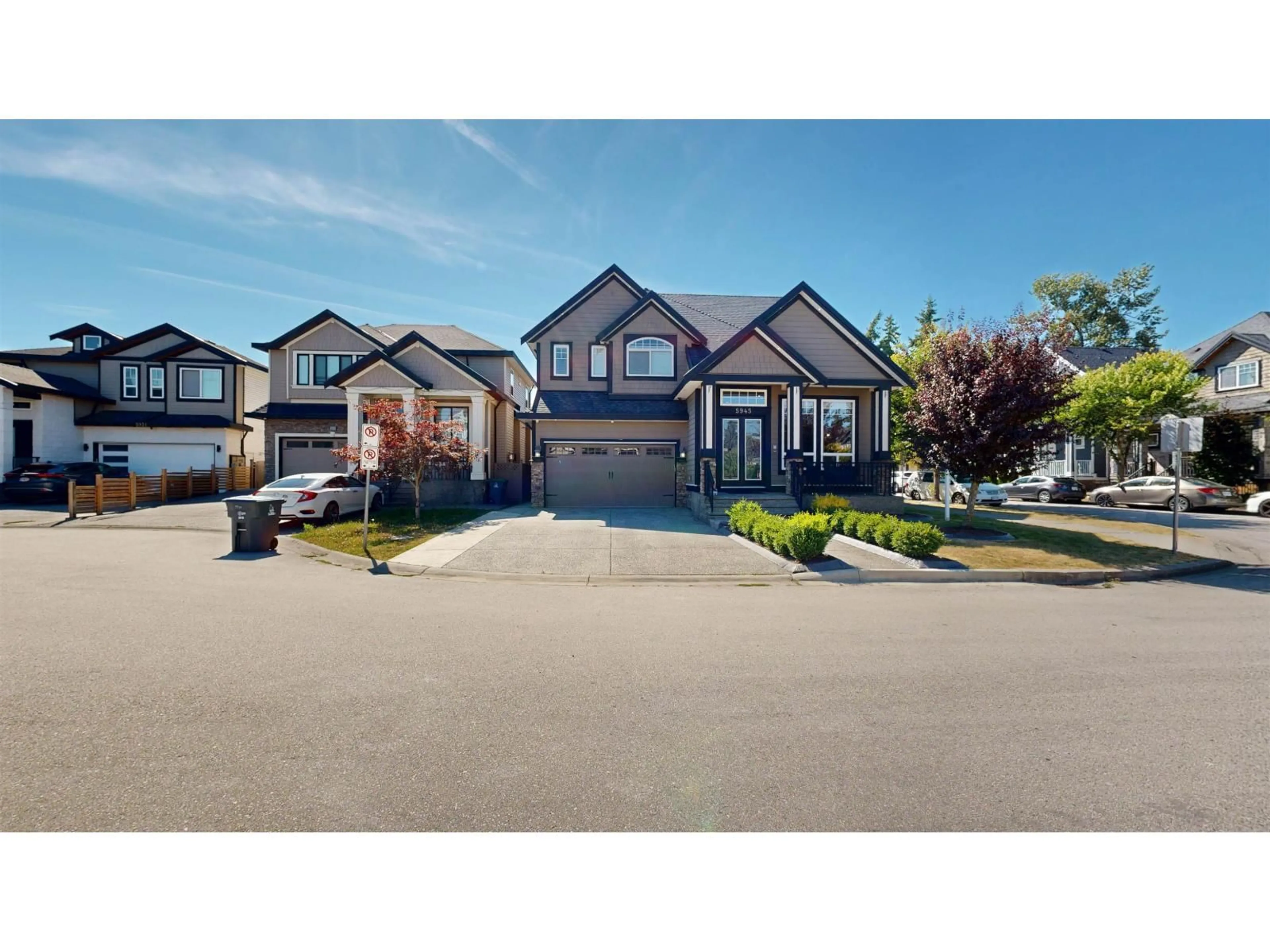 Unknown for 5945 130A, Surrey British Columbia V3X0G5