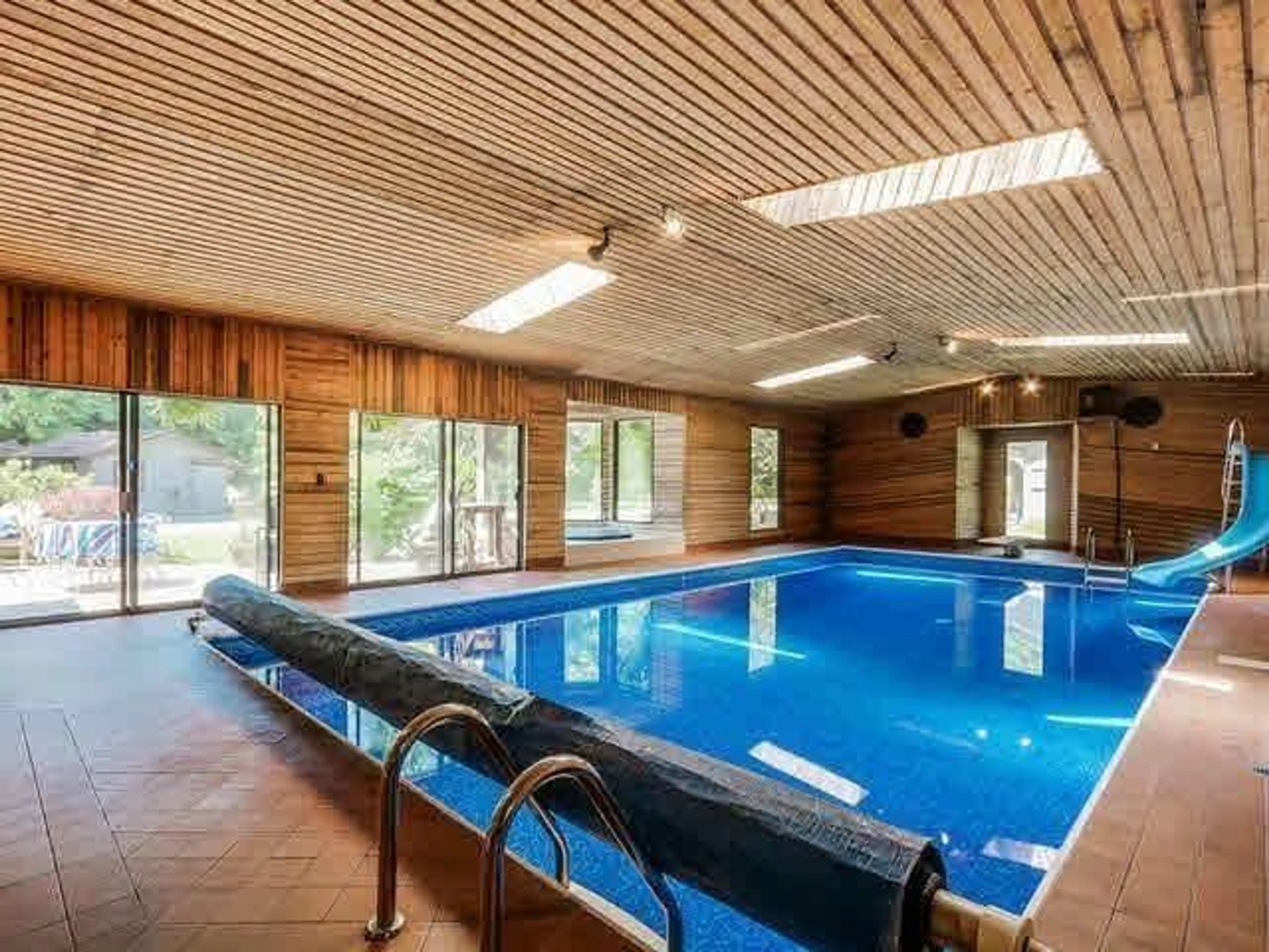 Pool for 20515 20, Langley British Columbia V2Z2A3