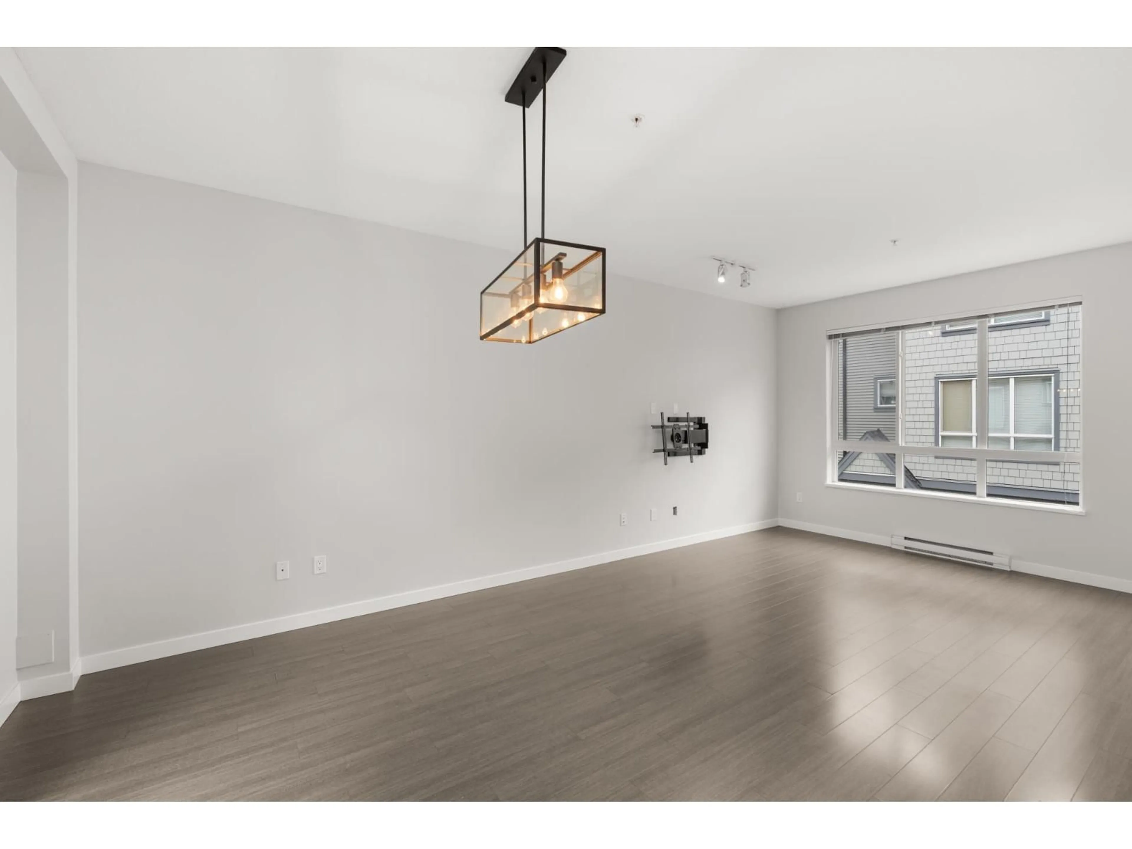 A pic of a room for 94 - 8138 204, Langley British Columbia V2Y0T4