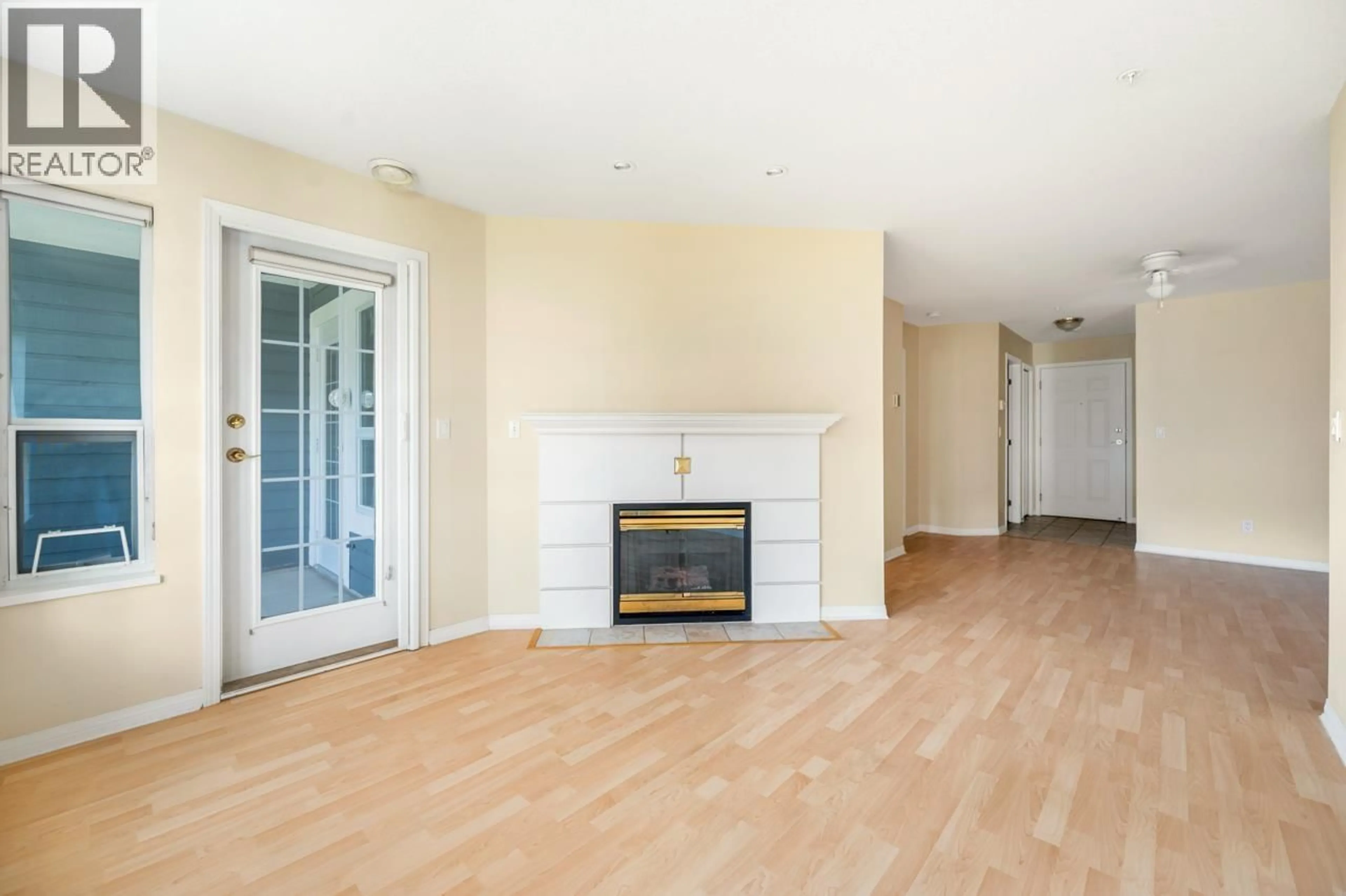 A pic of a room for 210 - 12911 RAILWAY AVENUE, Richmond British Columbia V7E6L8