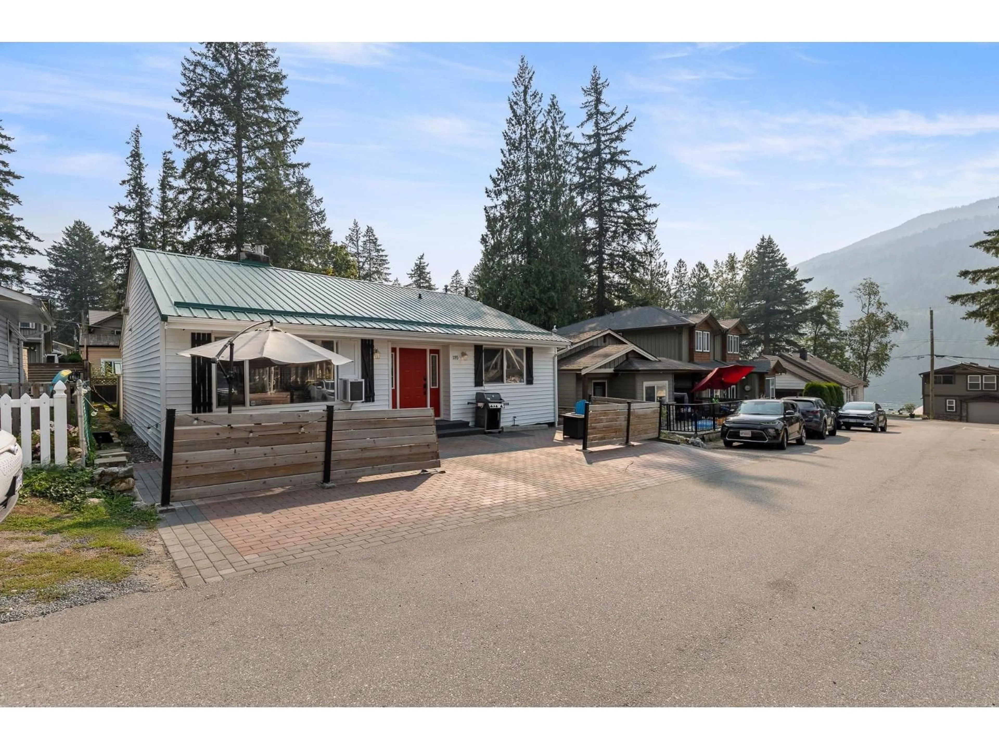 Unknown for 395 ALDER STREET, Cultus Lake British Columbia V2R4Z1