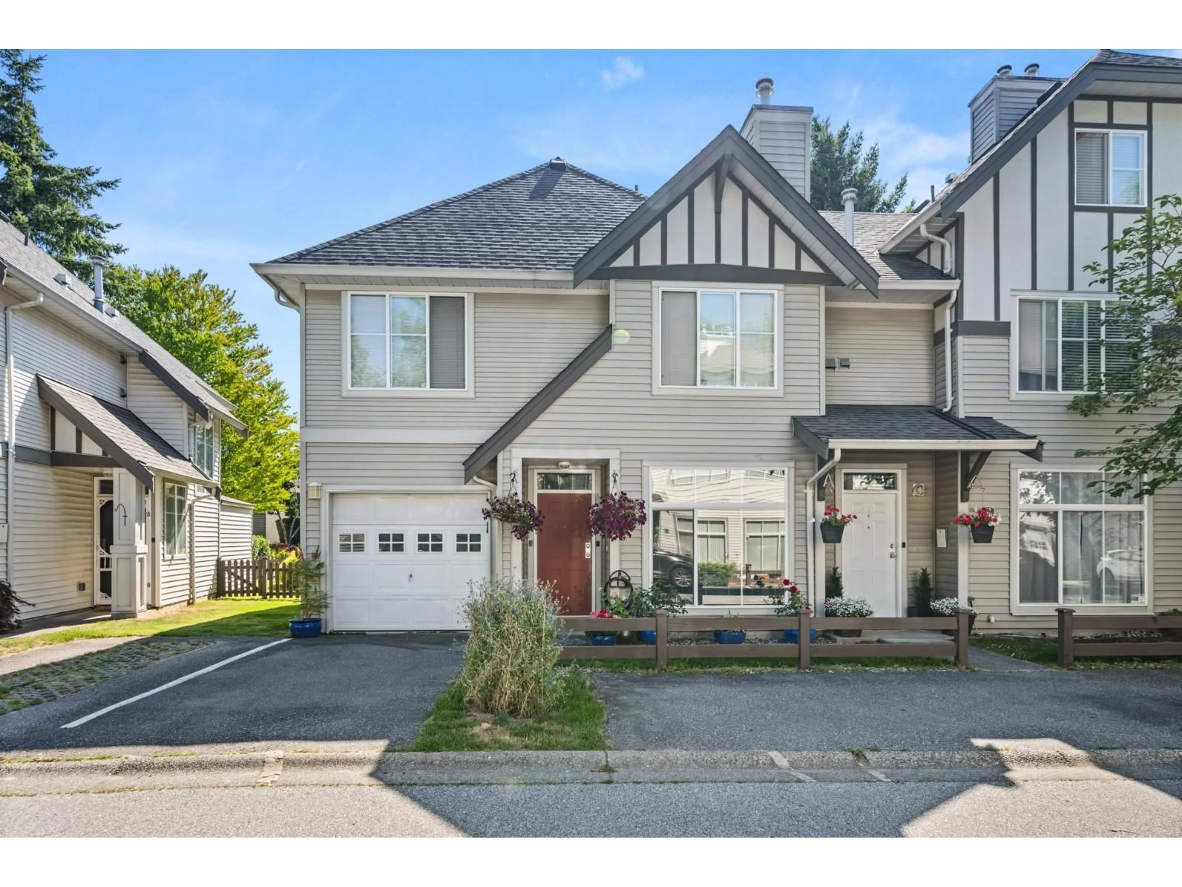 Home with vinyl exterior material, street for 51 - 6465 184A, Surrey British Columbia V3S8X9