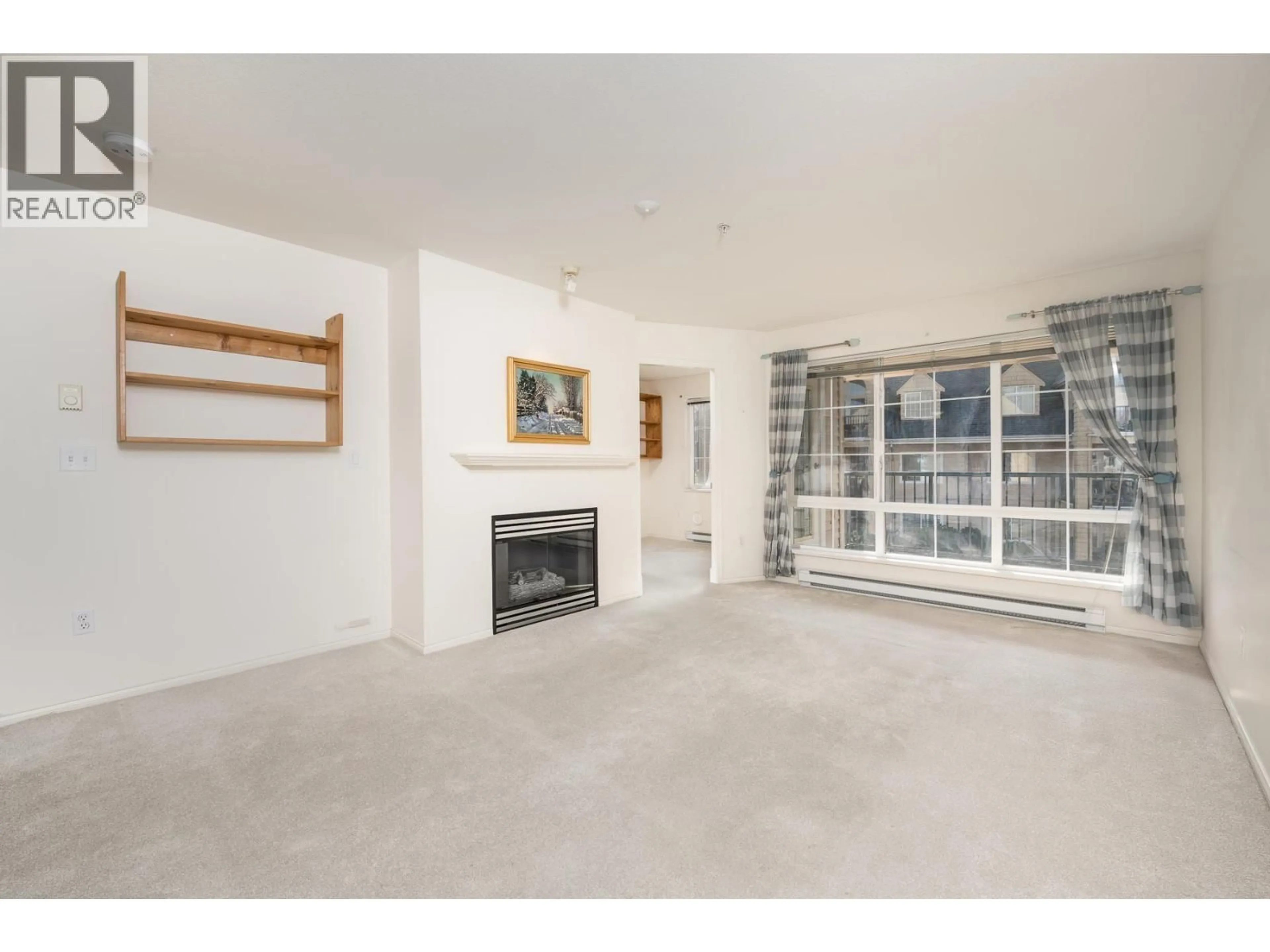 A pic of a room for 311 - 1363 56 STREET, Delta British Columbia V4L2P7