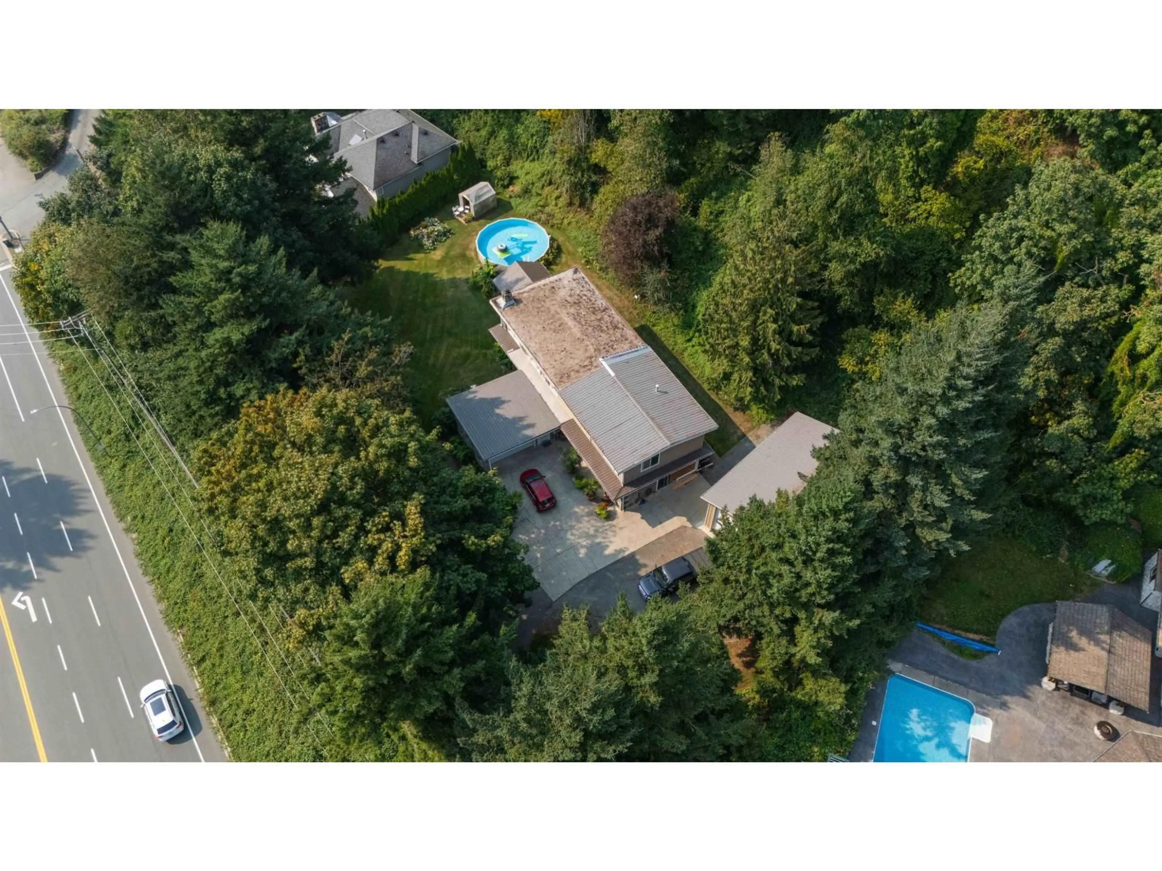 A pic from outside/outdoor area/front of a property/back of a property/a pic from drone, unknown for 35825 OLD YALE, Abbotsford British Columbia V3G2C6