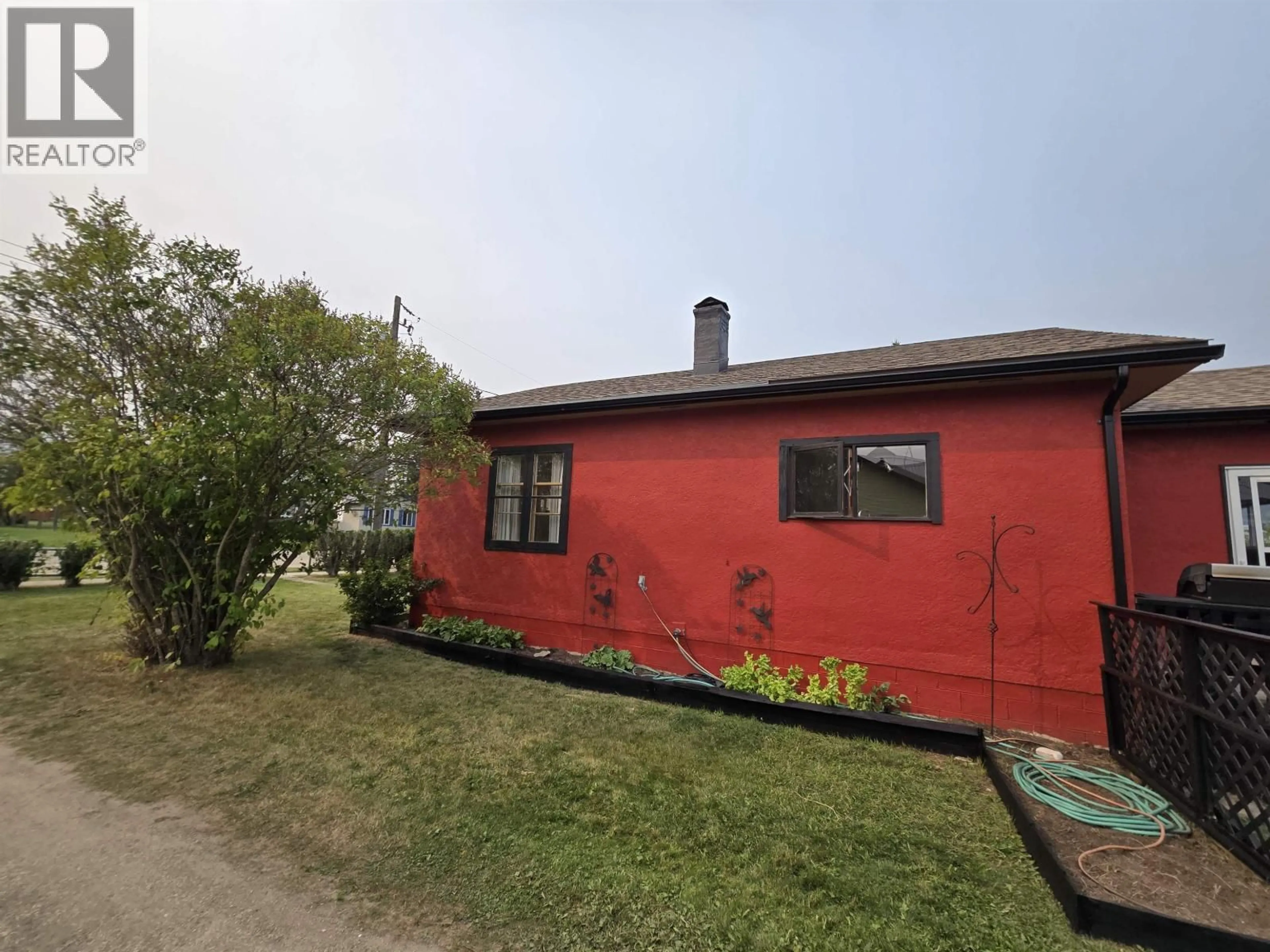 Unknown for 968 4TH AVENUE, McBride British Columbia V0J2E0