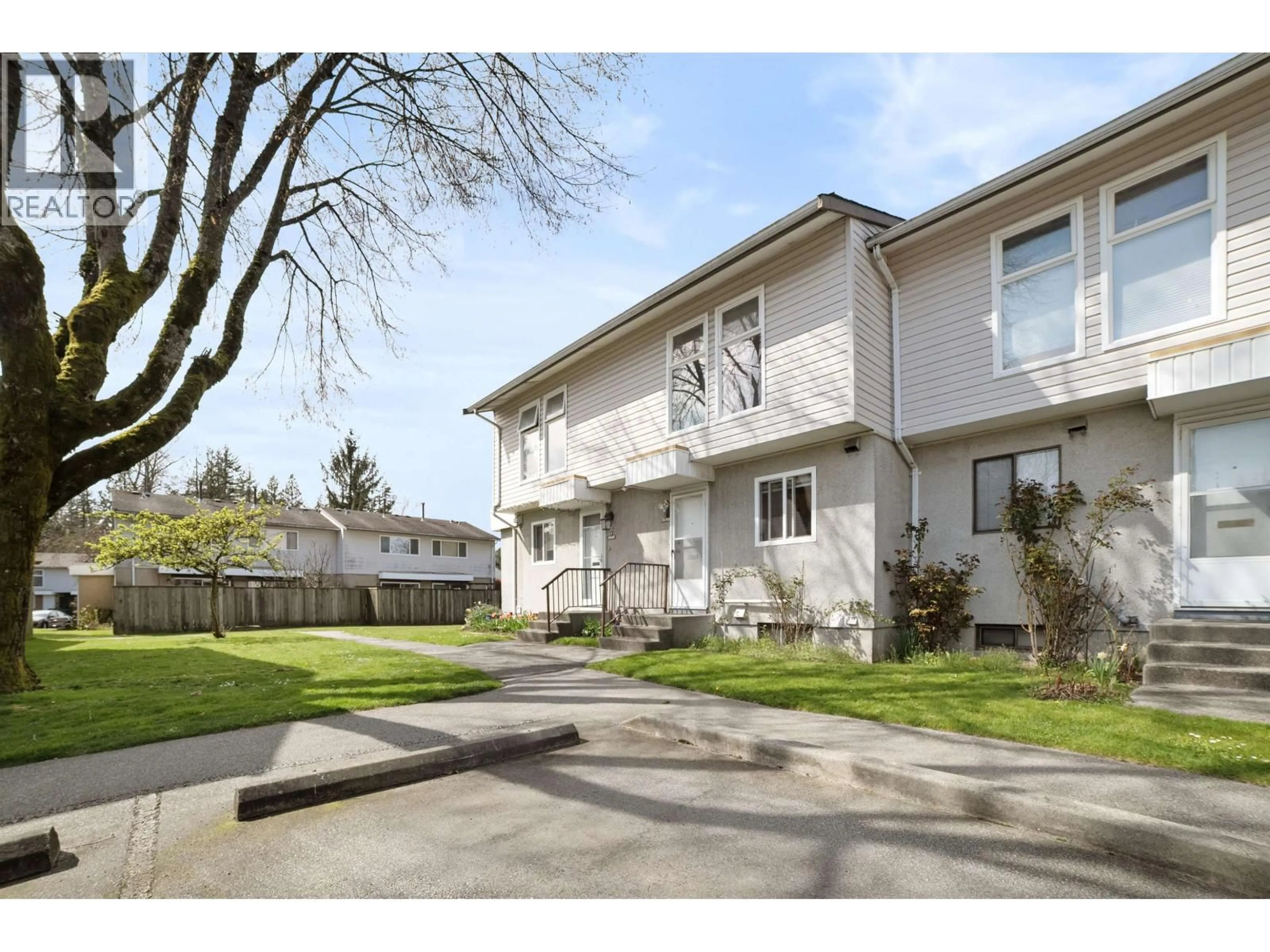 Unknown for 2 - 3558 49TH AVENUE, Vancouver British Columbia V5S1M4