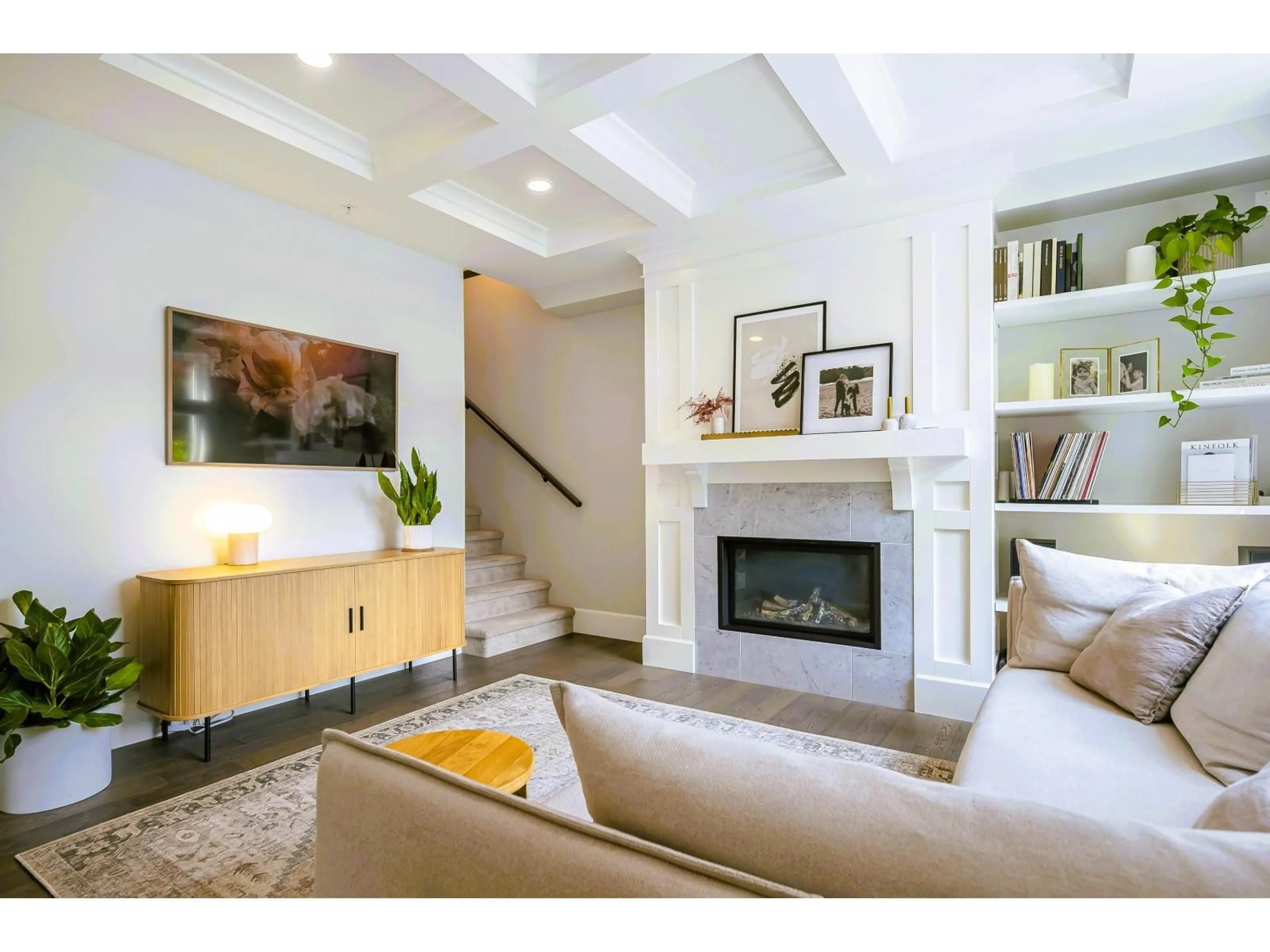 Living room with furniture, unknown for 3 - 9235 MCBRIDE, Langley British Columbia V1M2S7