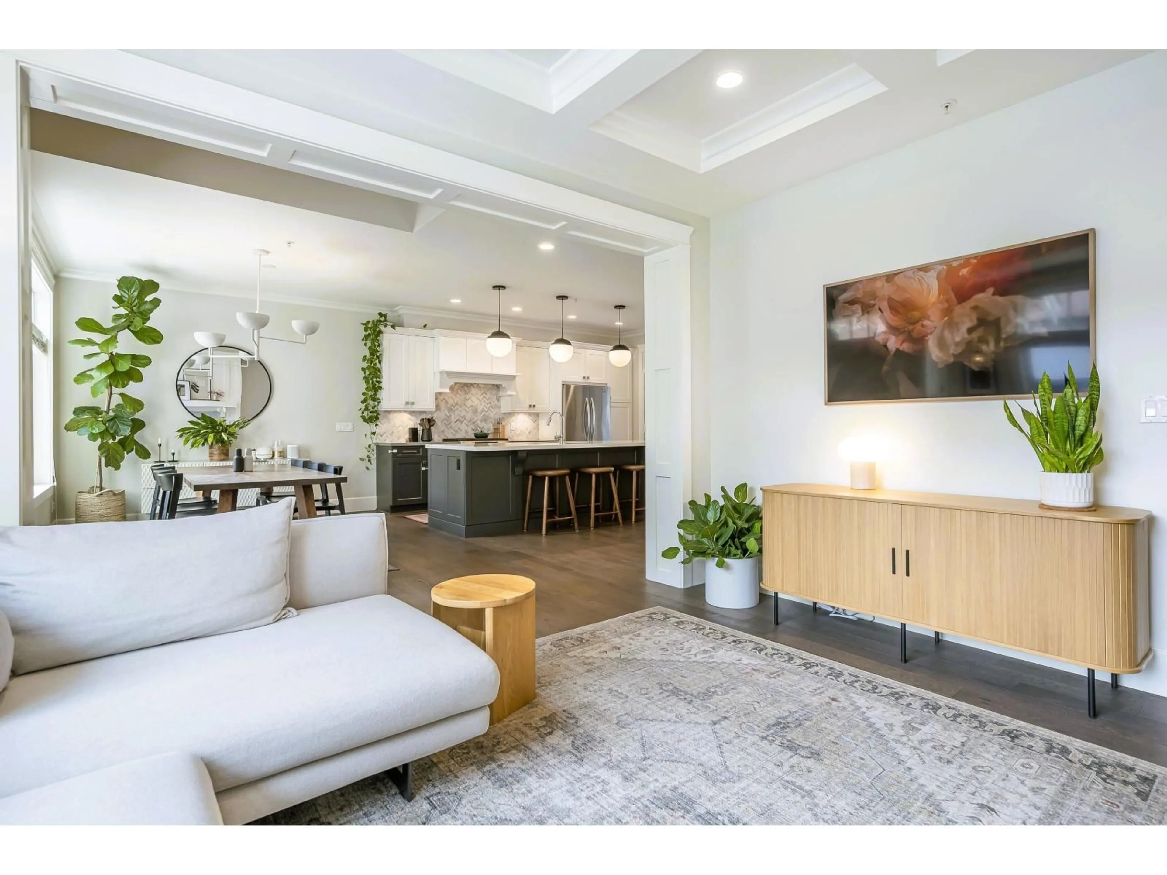 Living room with furniture, unknown for 3 - 9235 MCBRIDE, Langley British Columbia V1M2S7