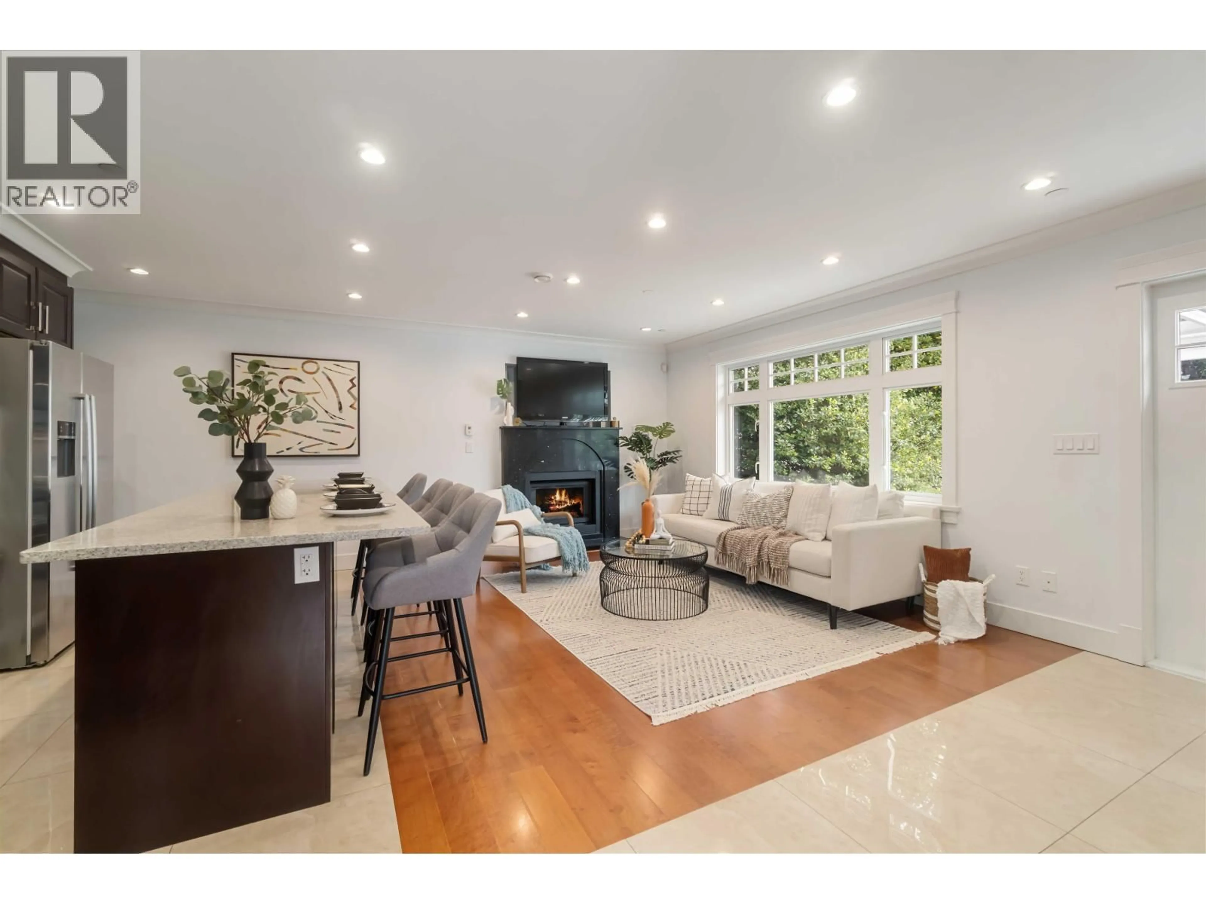 Living room with furniture, unknown for 2721 5TH AVENUE, Vancouver British Columbia V6K1T5