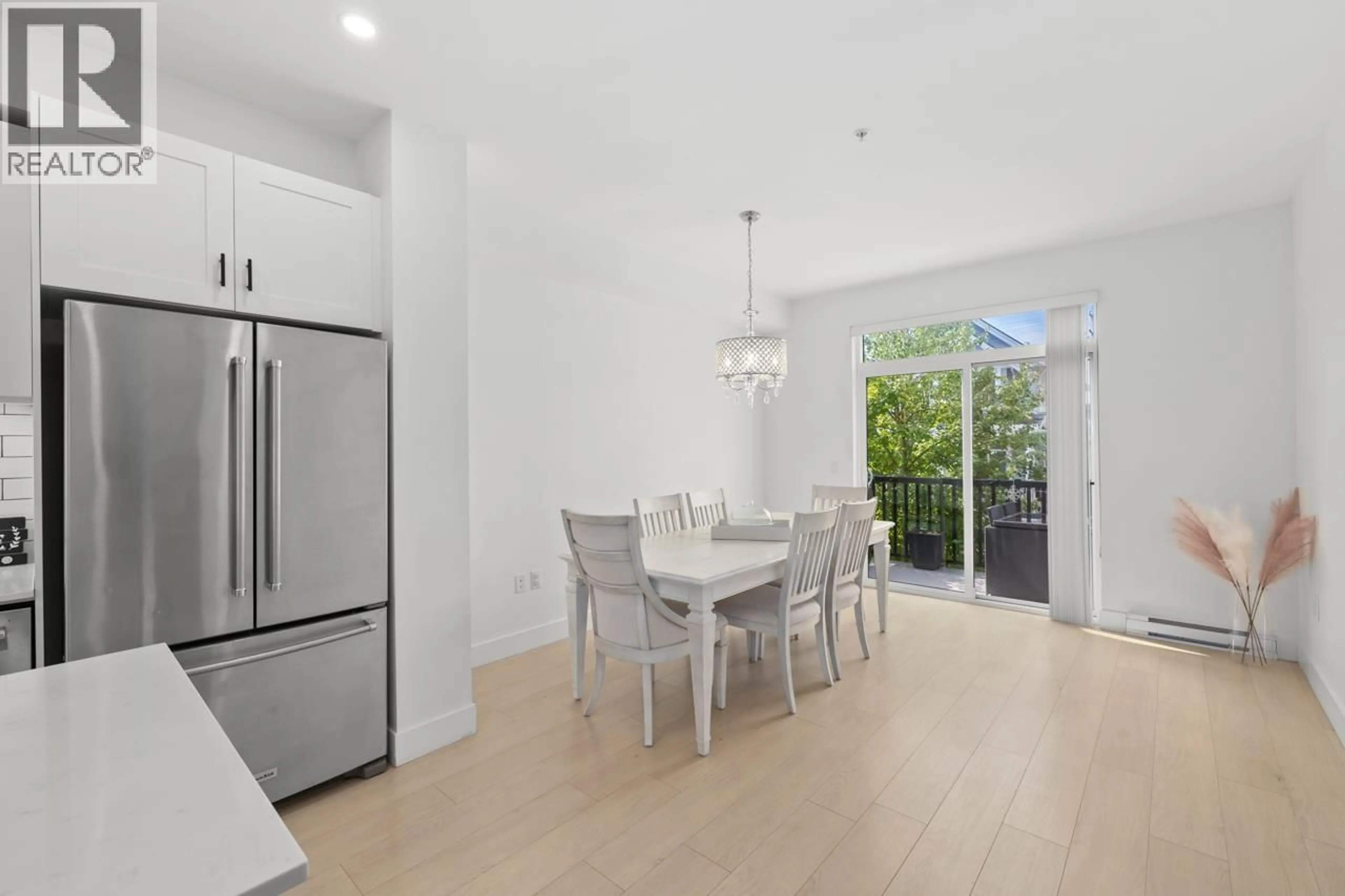 Unknown for 11 - 24021 110 AVENUE, Maple Ridge British Columbia V2W0J9