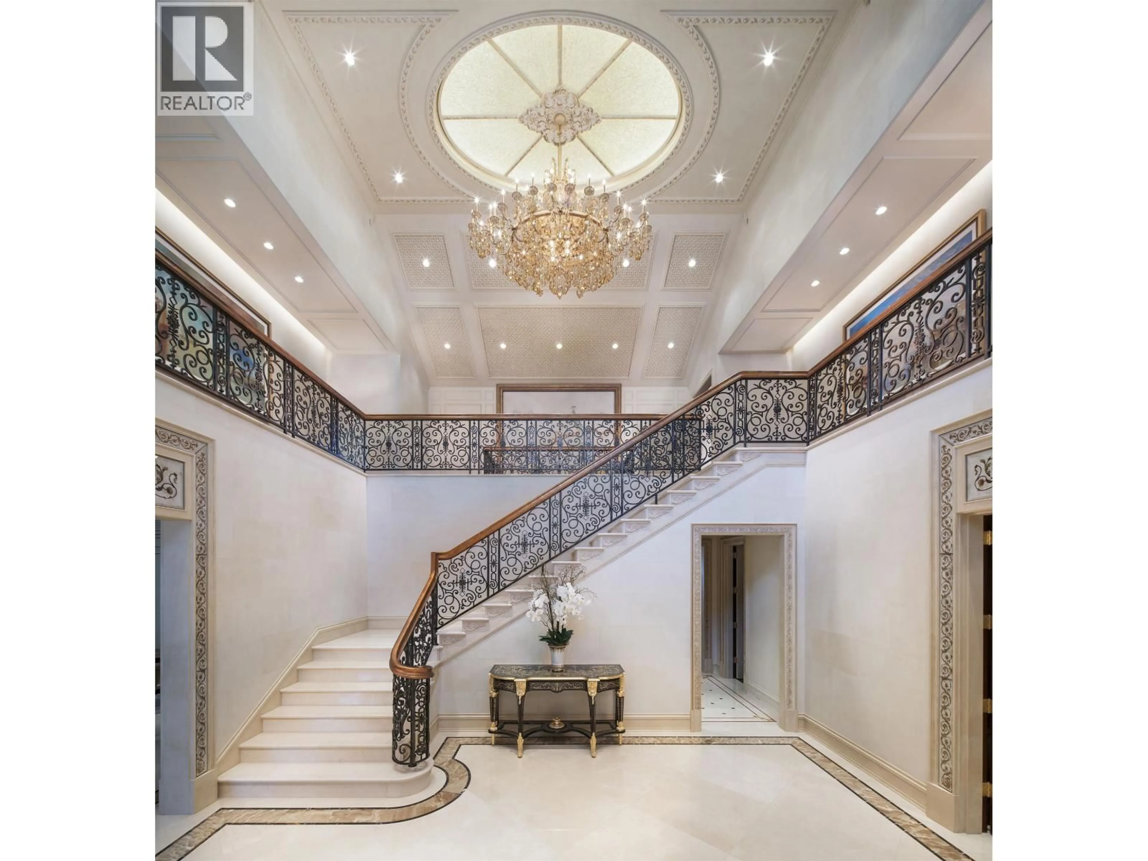 Indoor foyer for 1575 ANGUS DRIVE, Vancouver British Columbia V6J4H2