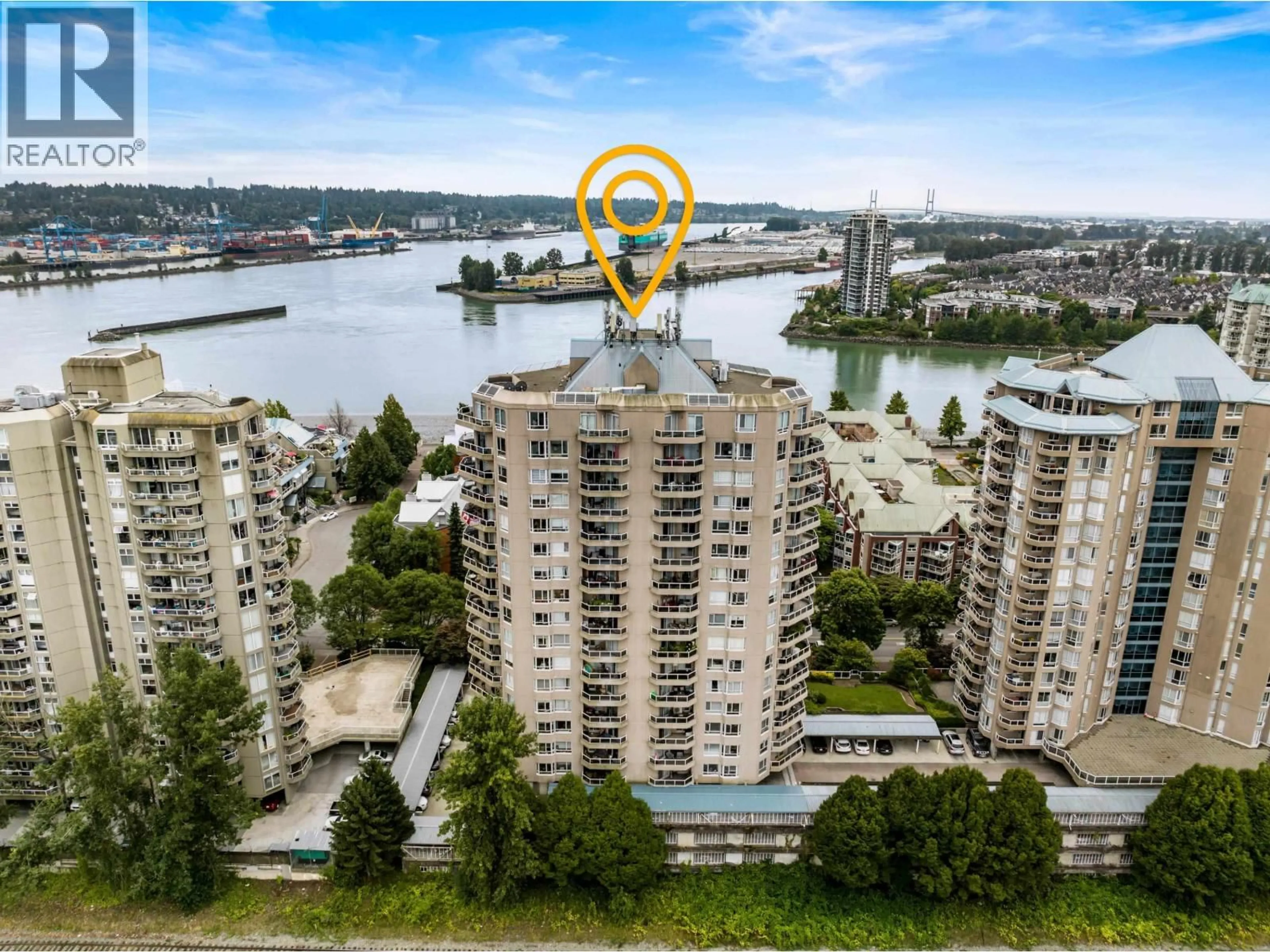 A pic from outside/outdoor area/front of a property/back of a property/a pic from drone, water/lake/river/ocean view for 1104 - 1185 QUAYSIDE DRIVE, New Westminster British Columbia V3M6T8