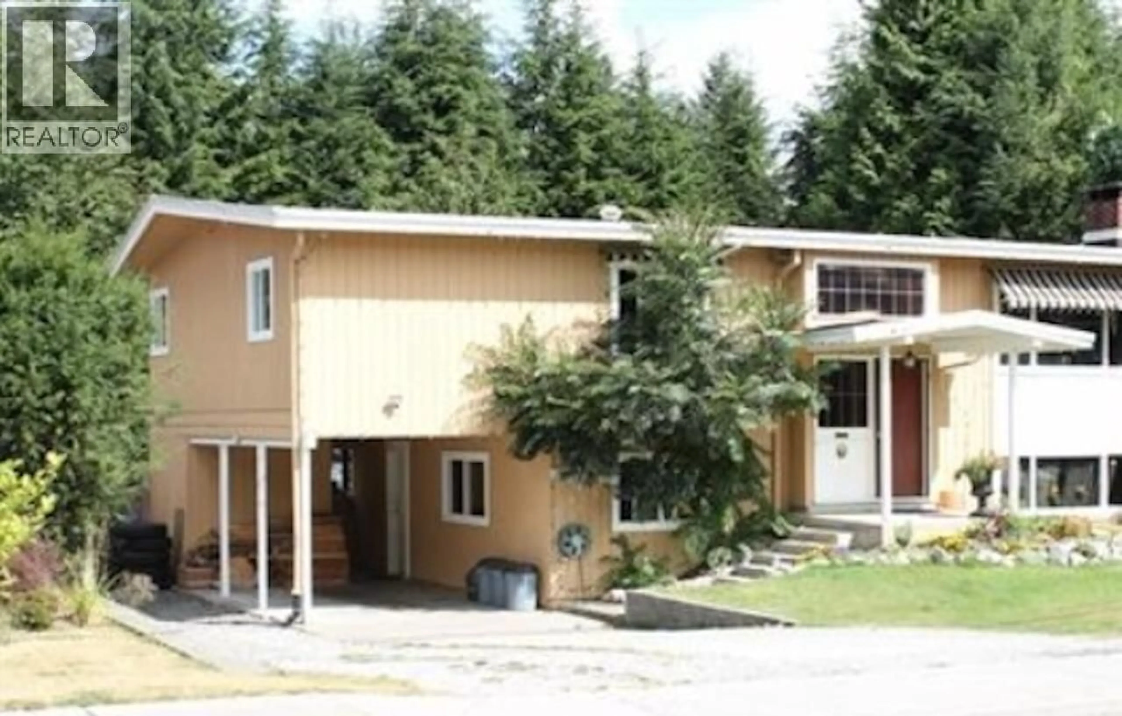 Home with vinyl exterior material, unknown for 21729 124 AVENUE, Maple Ridge British Columbia V2X4H6