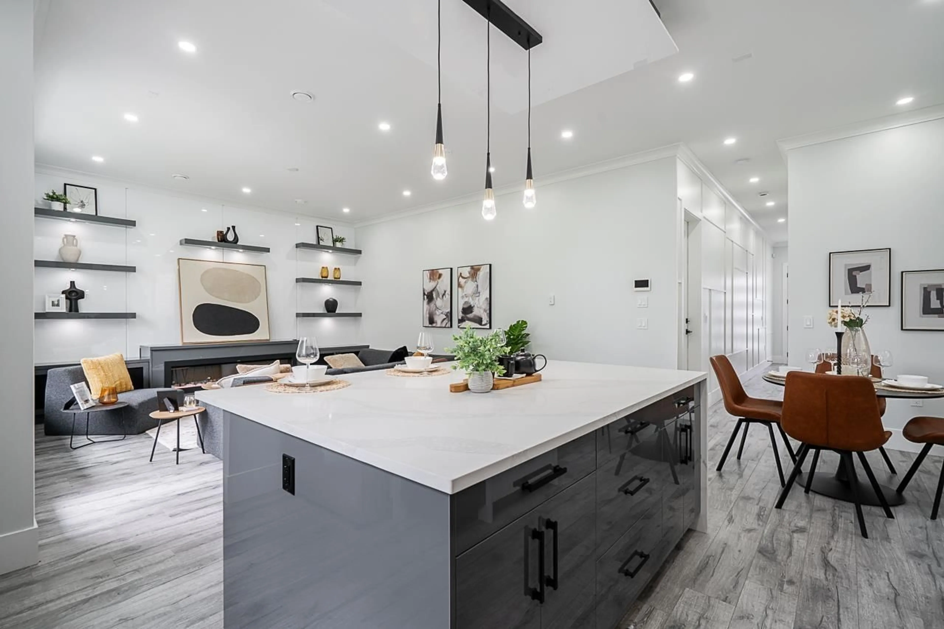 Open concept kitchen, unknown for 7518 205A, Langley British Columbia V2Y1V5