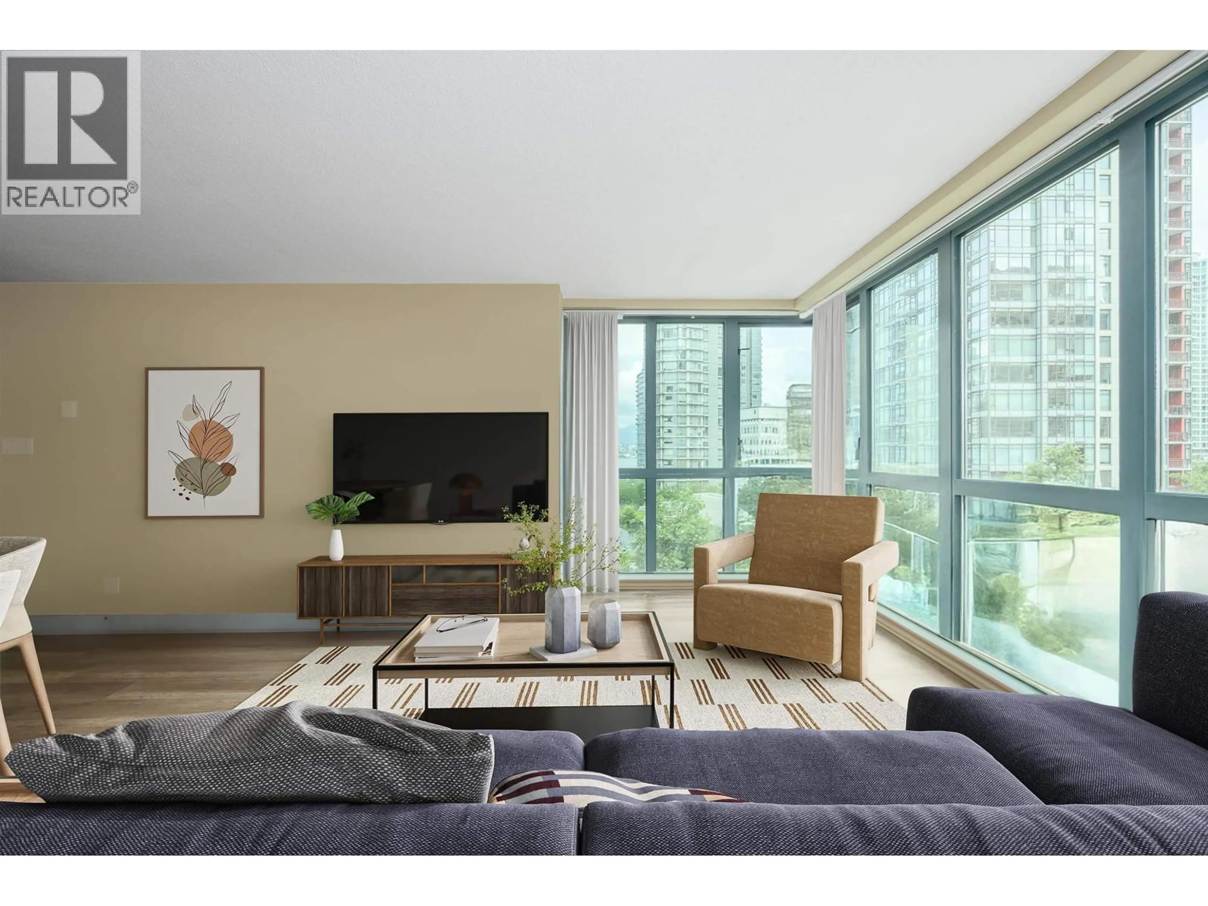 Living room with furniture, unknown for 806 - 1238 MELVILLE STREET, Vancouver British Columbia V6E4N2