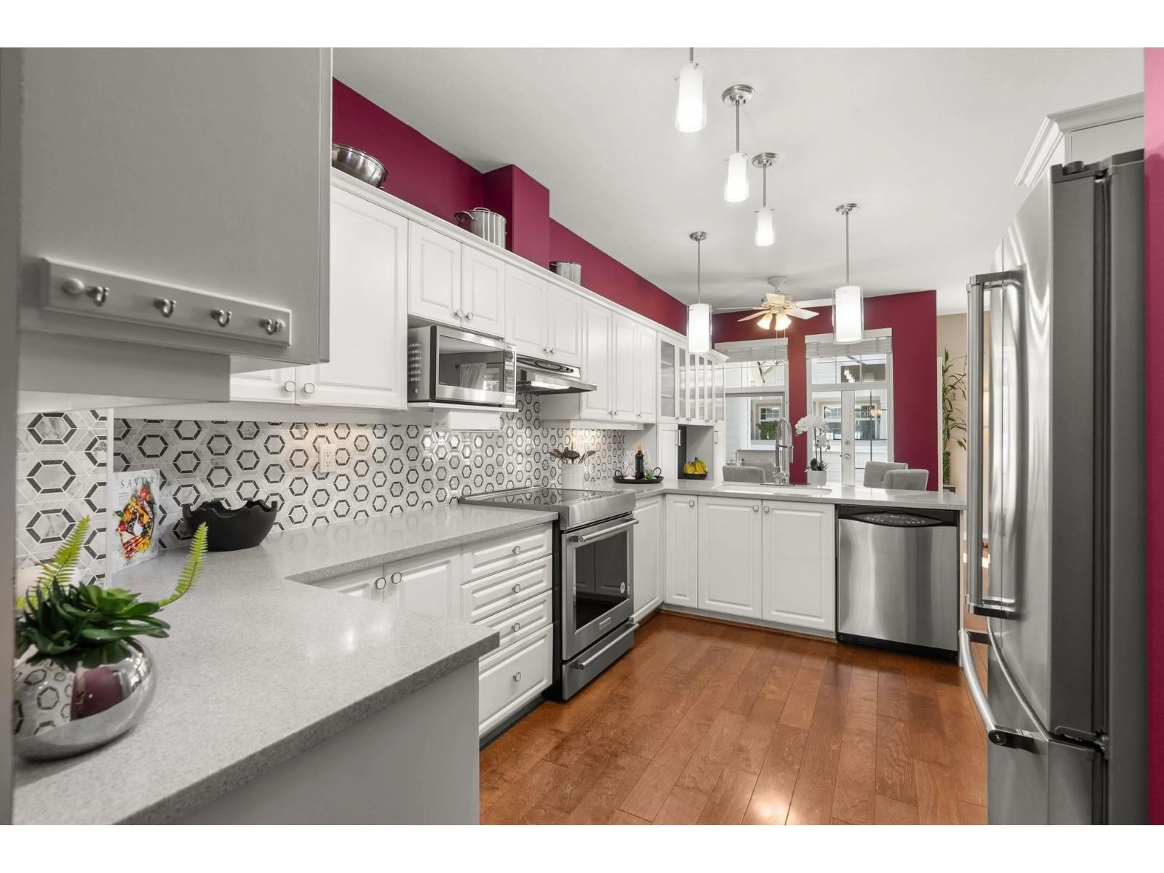 Open concept kitchen, unknown for 35 - 15037 58, Surrey British Columbia V3S8Z5