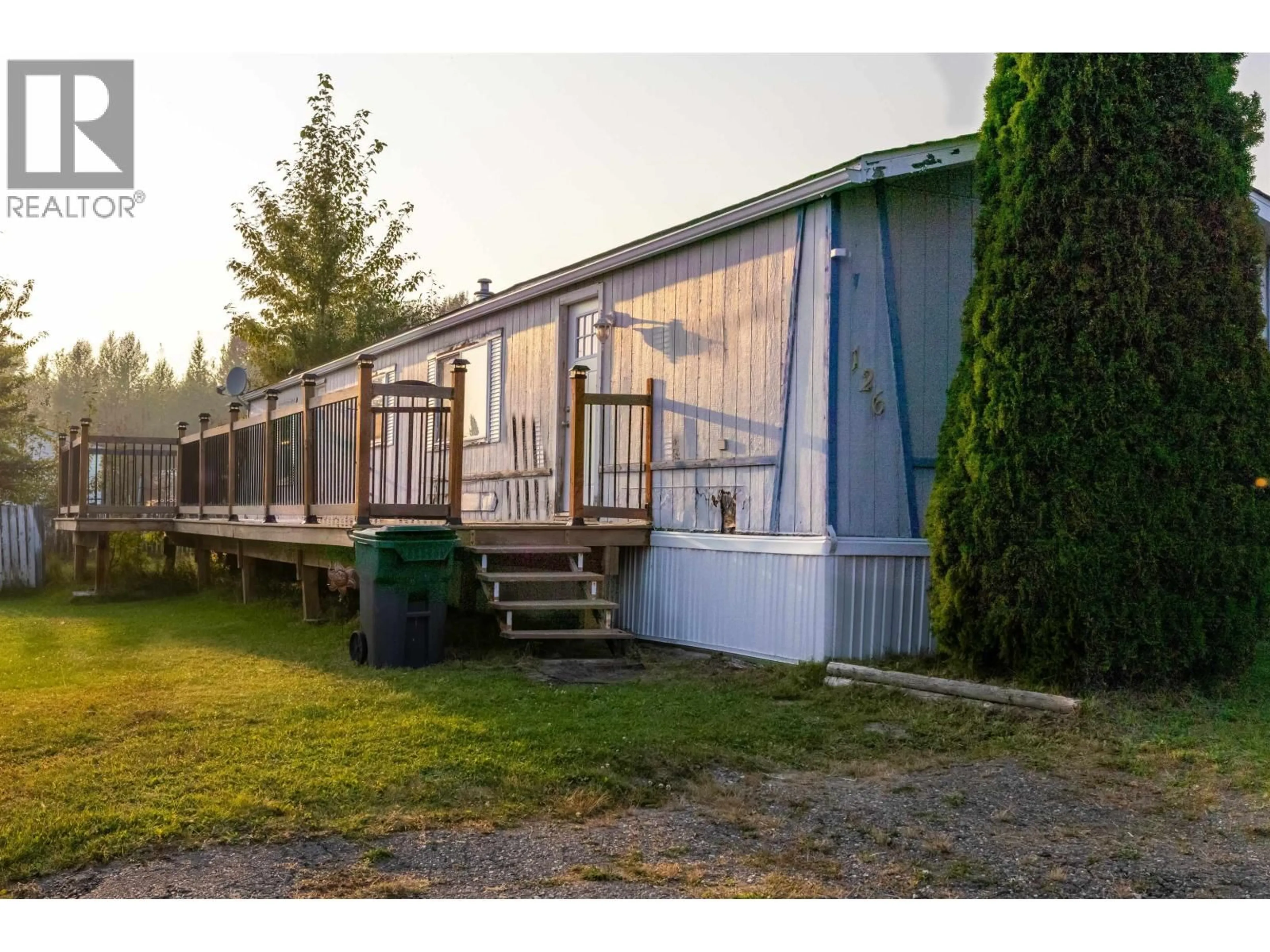 Home with vinyl exterior material, unknown for 126 - 2500 GRANT ROAD, Prince George British Columbia V2K4X9
