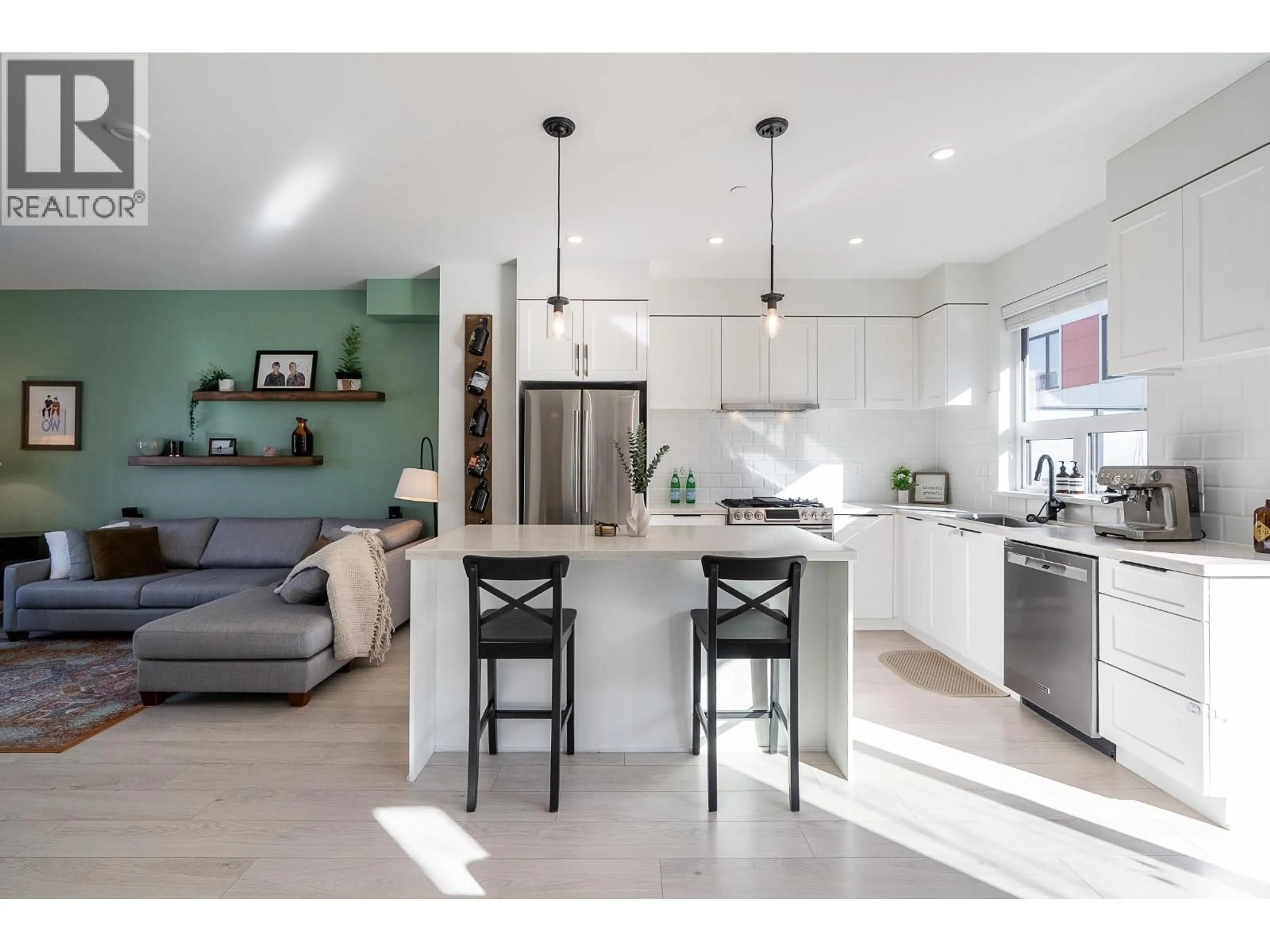 Open concept kitchen, ceramic/tile floor for 101 - 3021 ST GEORGE STREET, Port Moody British Columbia V3H0K3