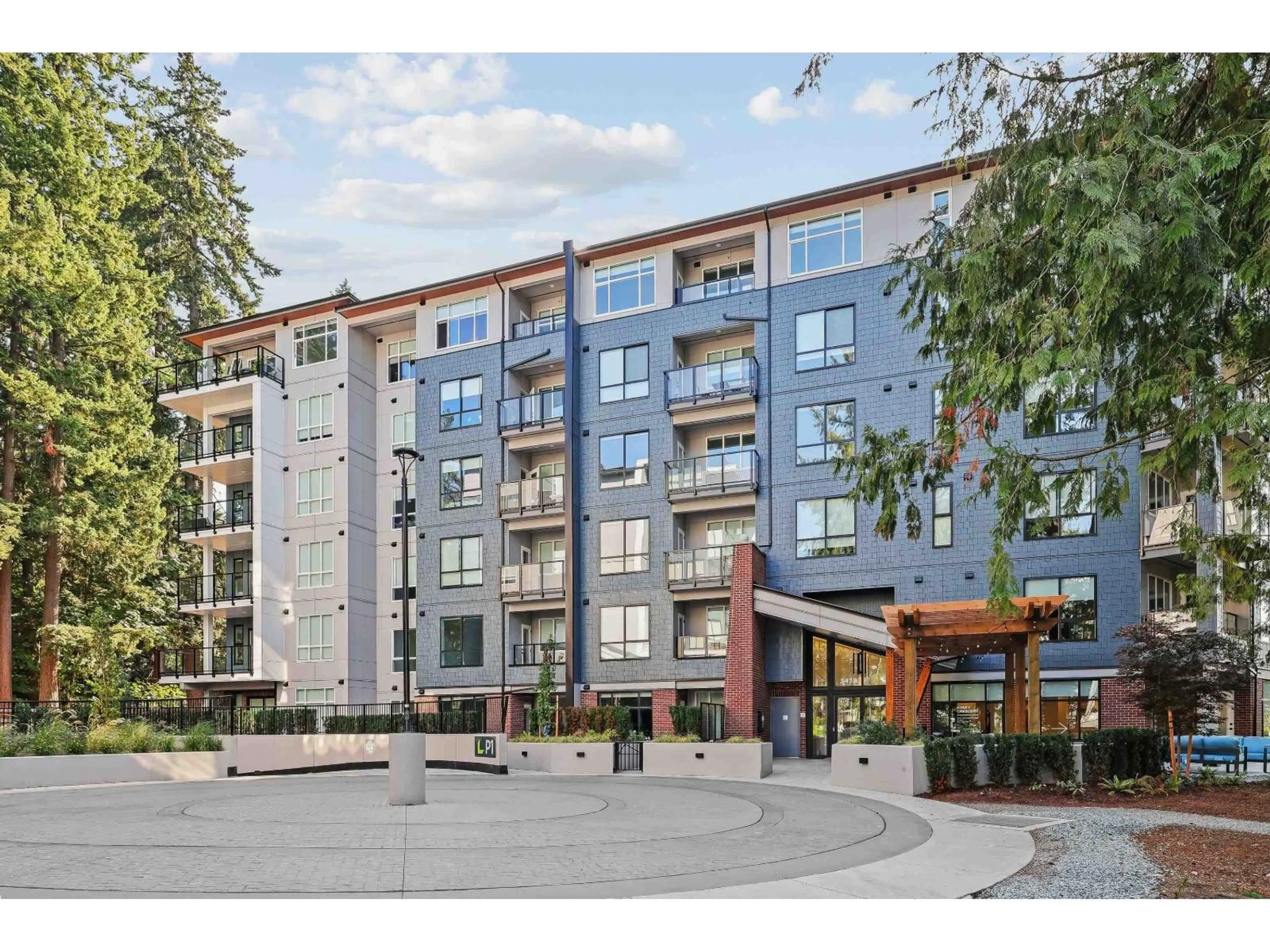 Patio, unknown for 309 - 3438 146A, Surrey British Columbia V4P0J1