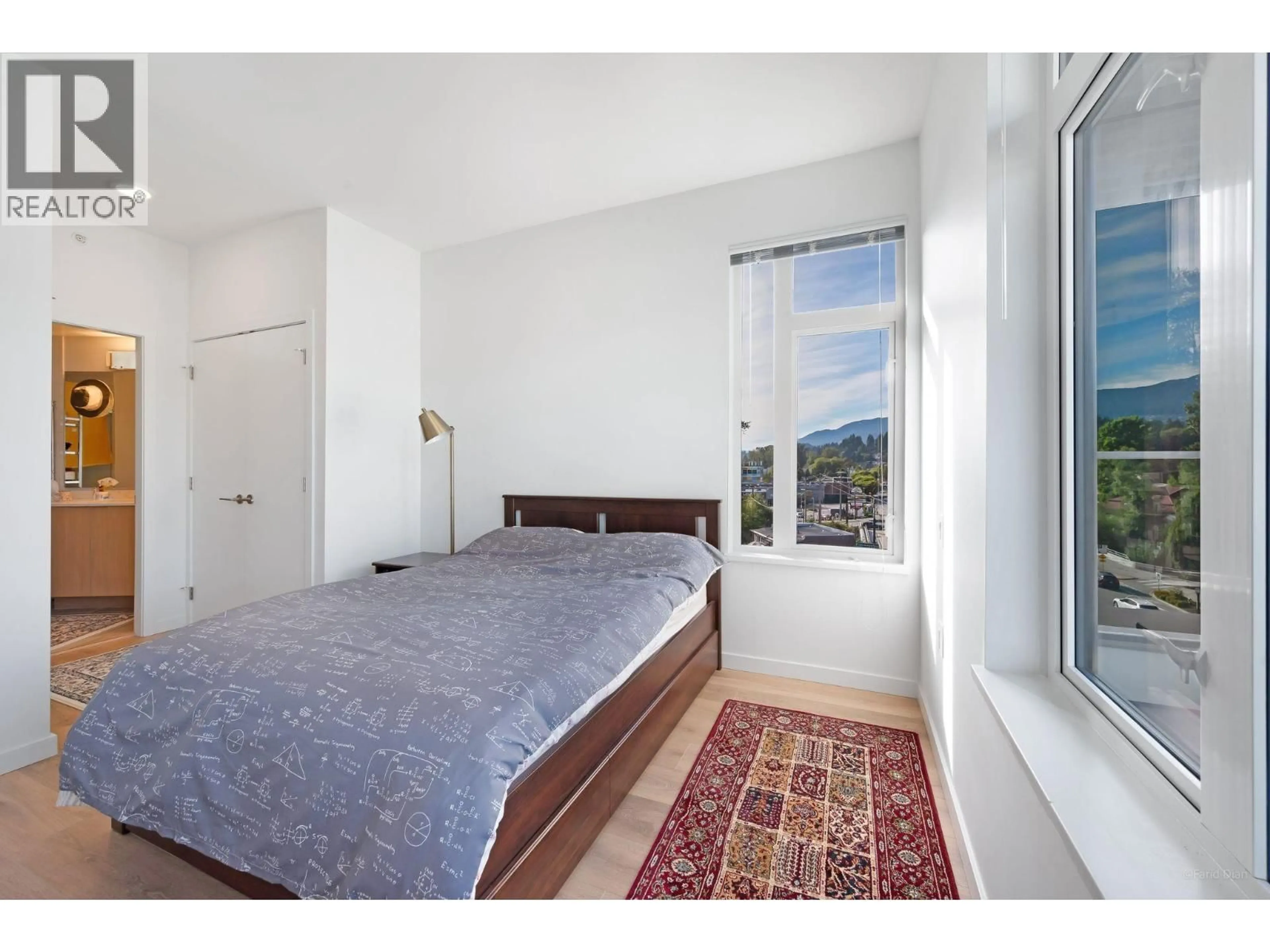 Bedroom with bed, unknown for 520 - 725 MARINE DRIVE, North Vancouver British Columbia V7M0G2