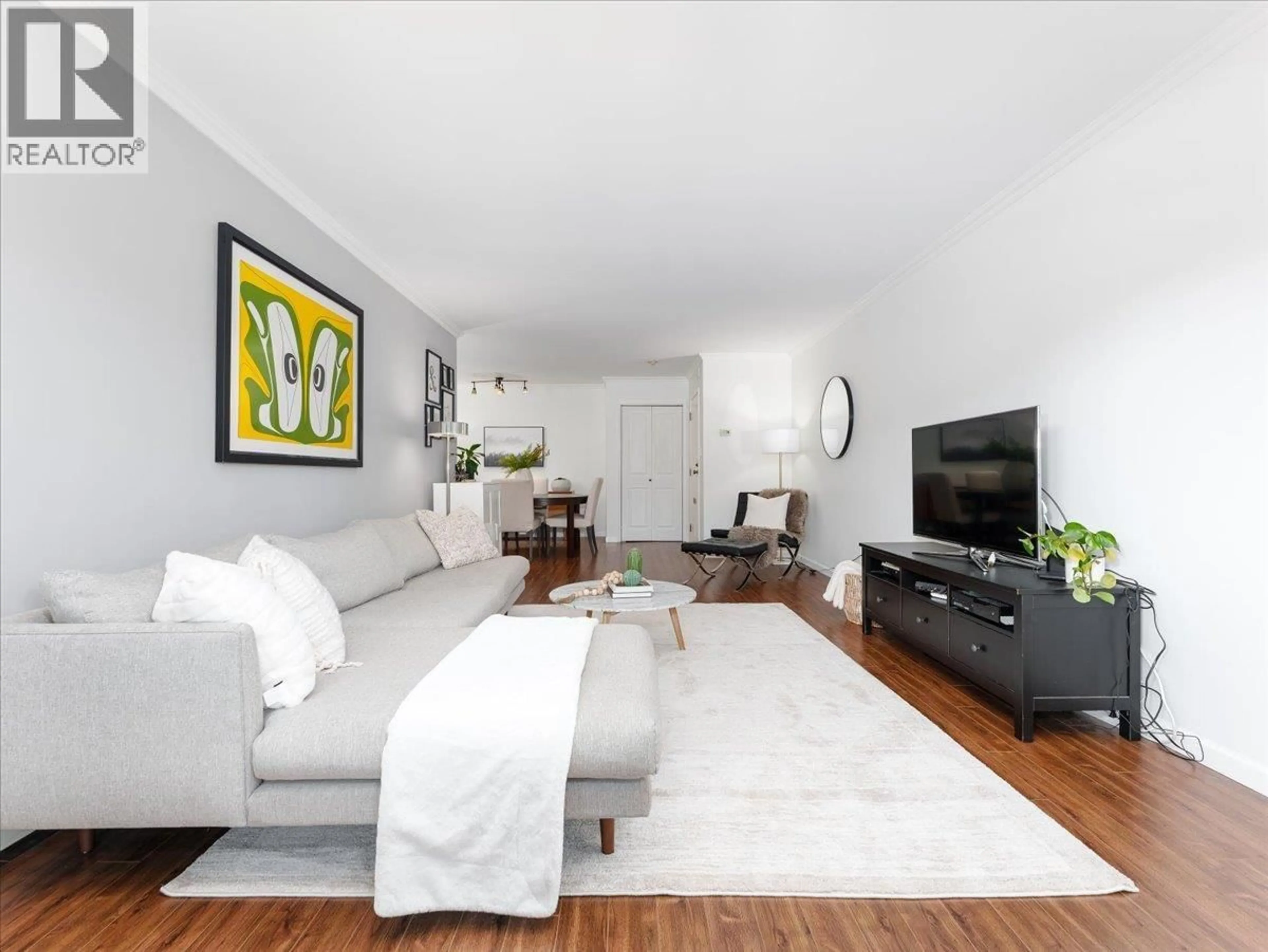 Living room with furniture, unknown for 301 - 155 5TH STREET, North Vancouver British Columbia V7L1L3