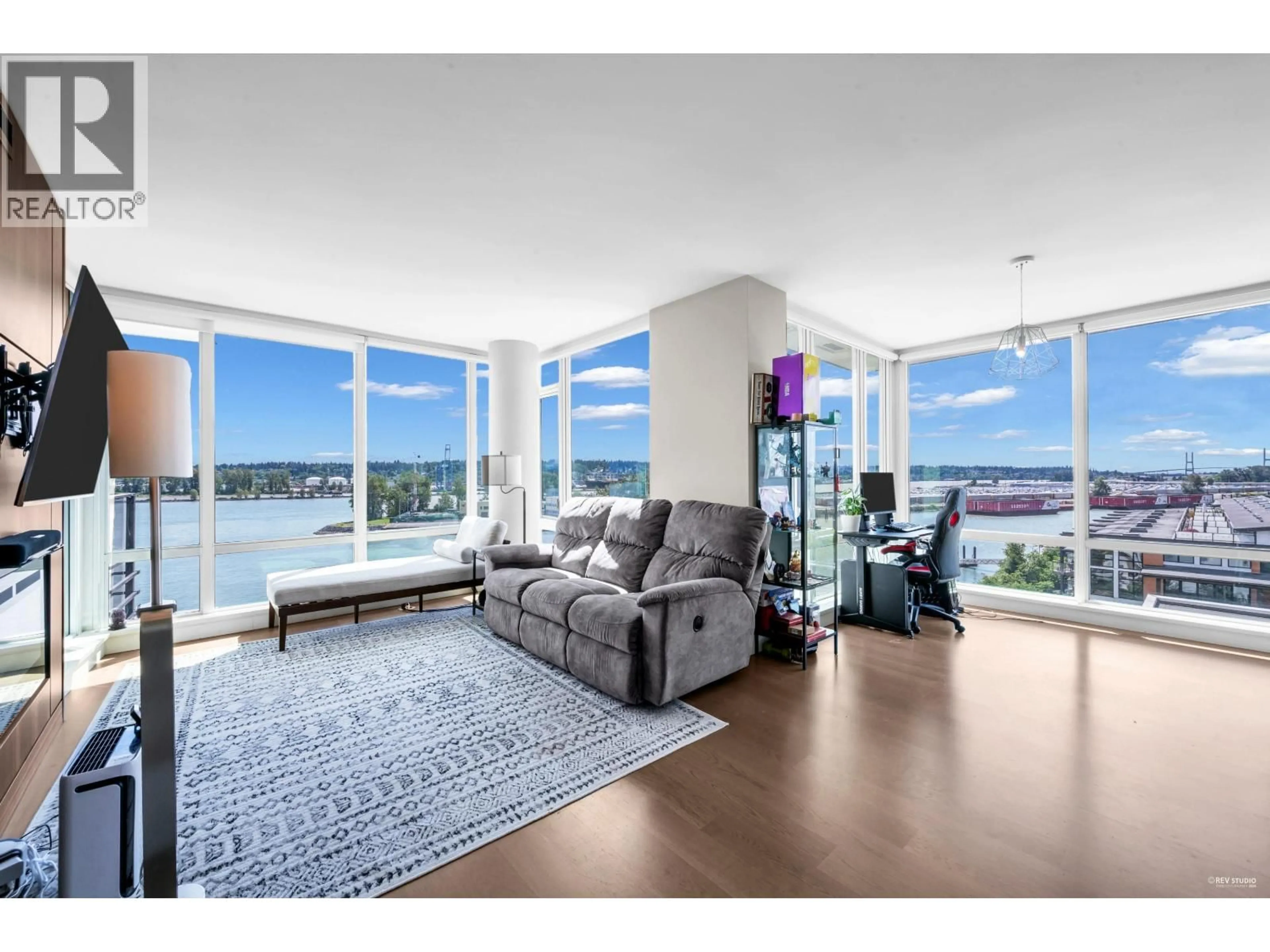 Living room with furniture, unknown for 808 - 210 SALTER STREET, New Westminster British Columbia V3M0J9