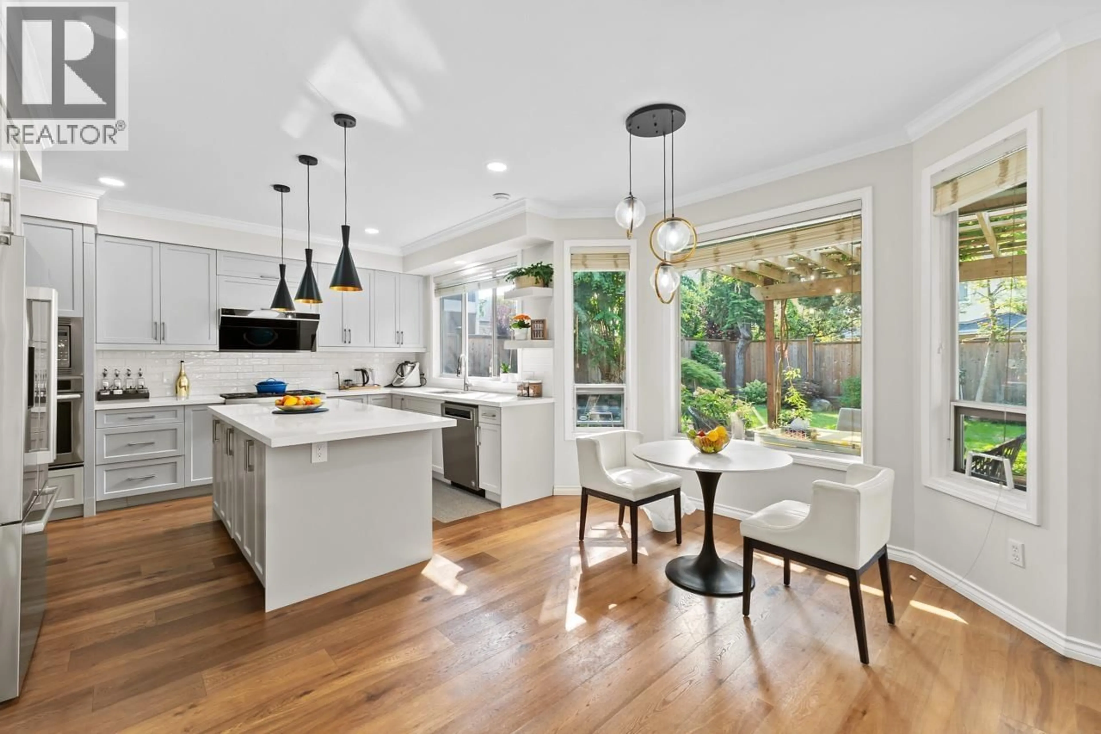 Open concept kitchen, ceramic/tile floor for 5579 HANKIN DRIVE, Richmond British Columbia V7C5N5