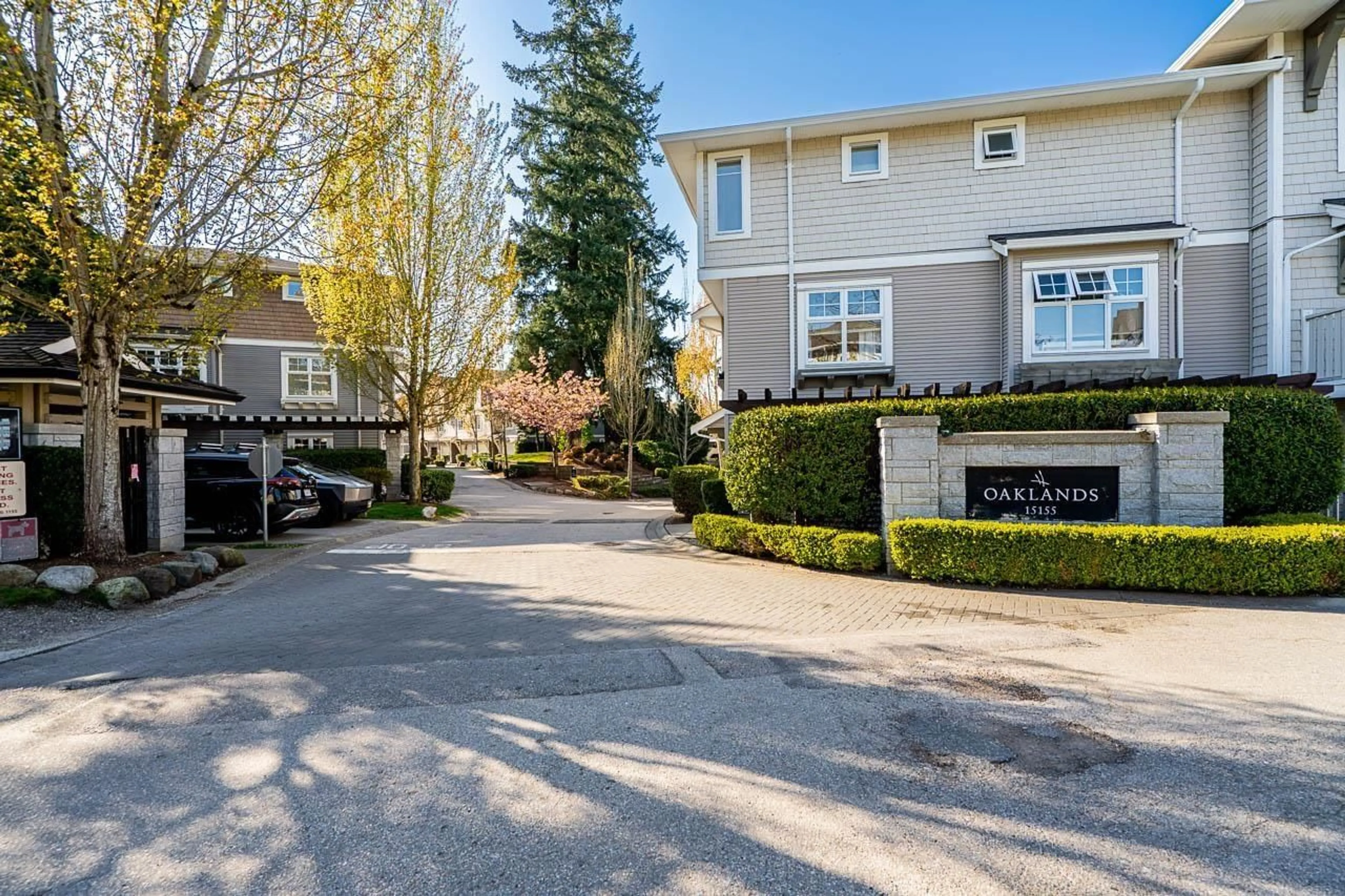 Unknown for 92 - 15155 62A, Surrey British Columbia V3S8A6