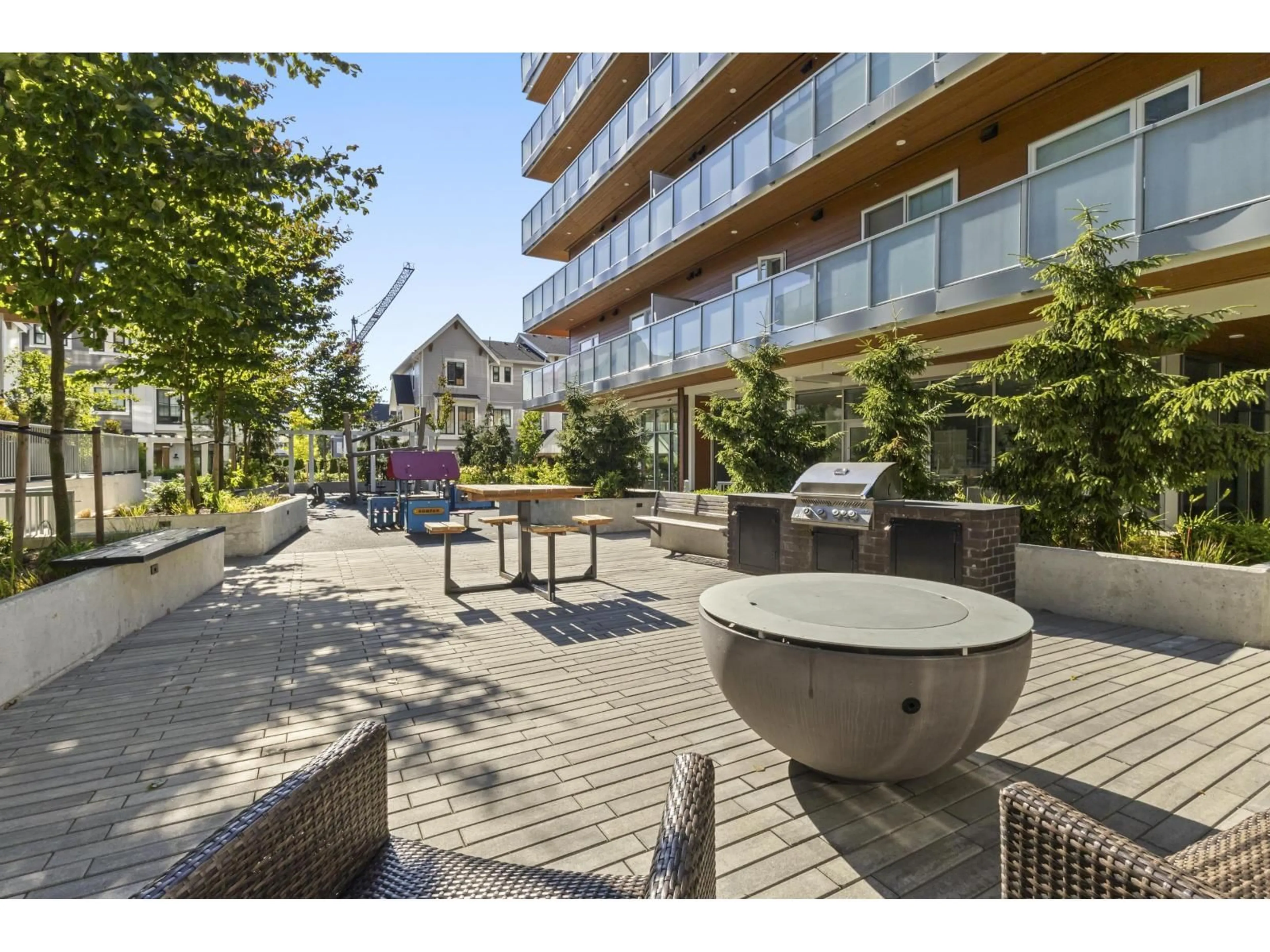 Patio, street for 403 - 8447 202, Langley British Columbia V2Y2B7