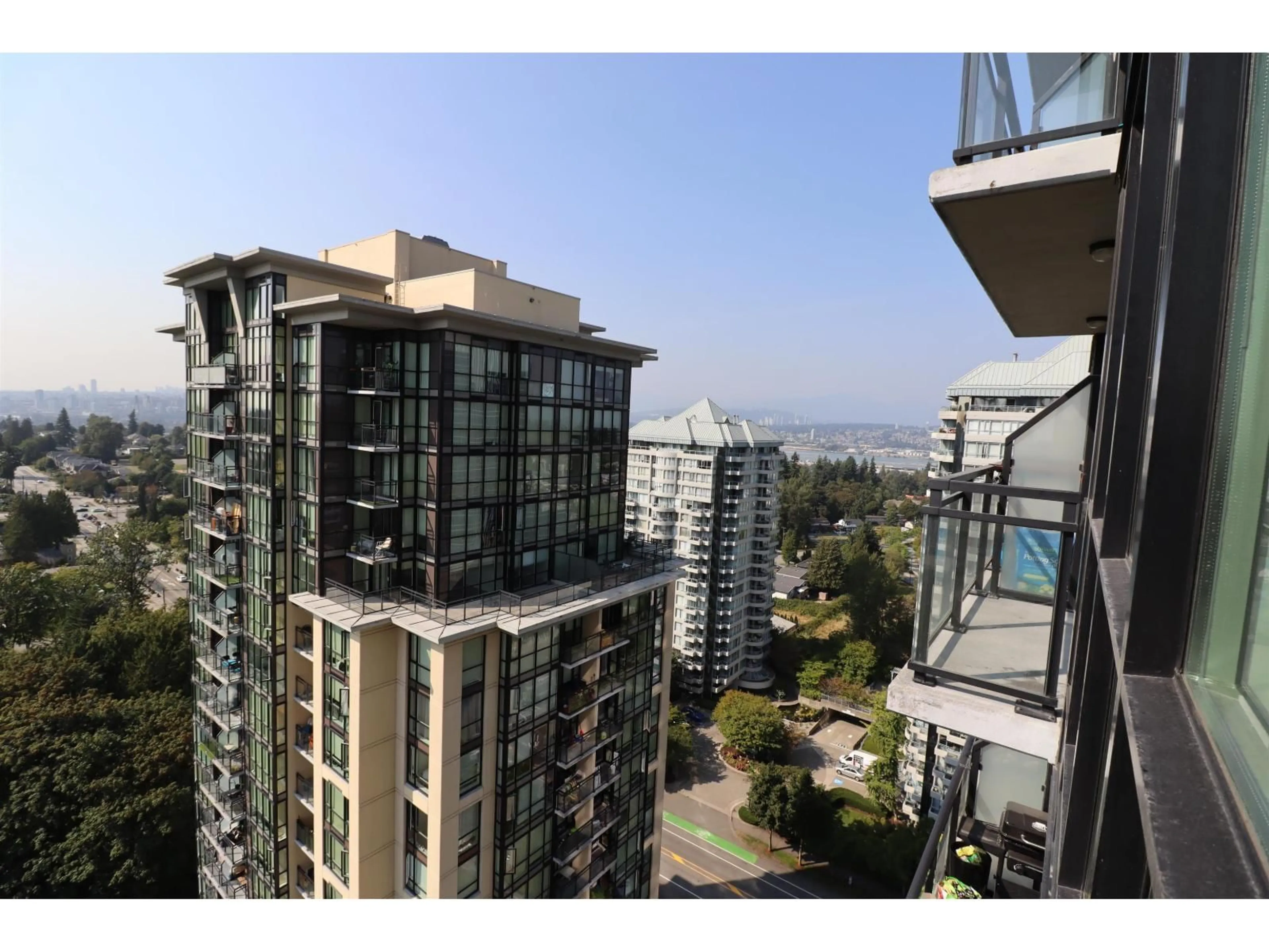 Unknown for 1906 - 10777 UNIVERSITY, Surrey British Columbia V3T0E6