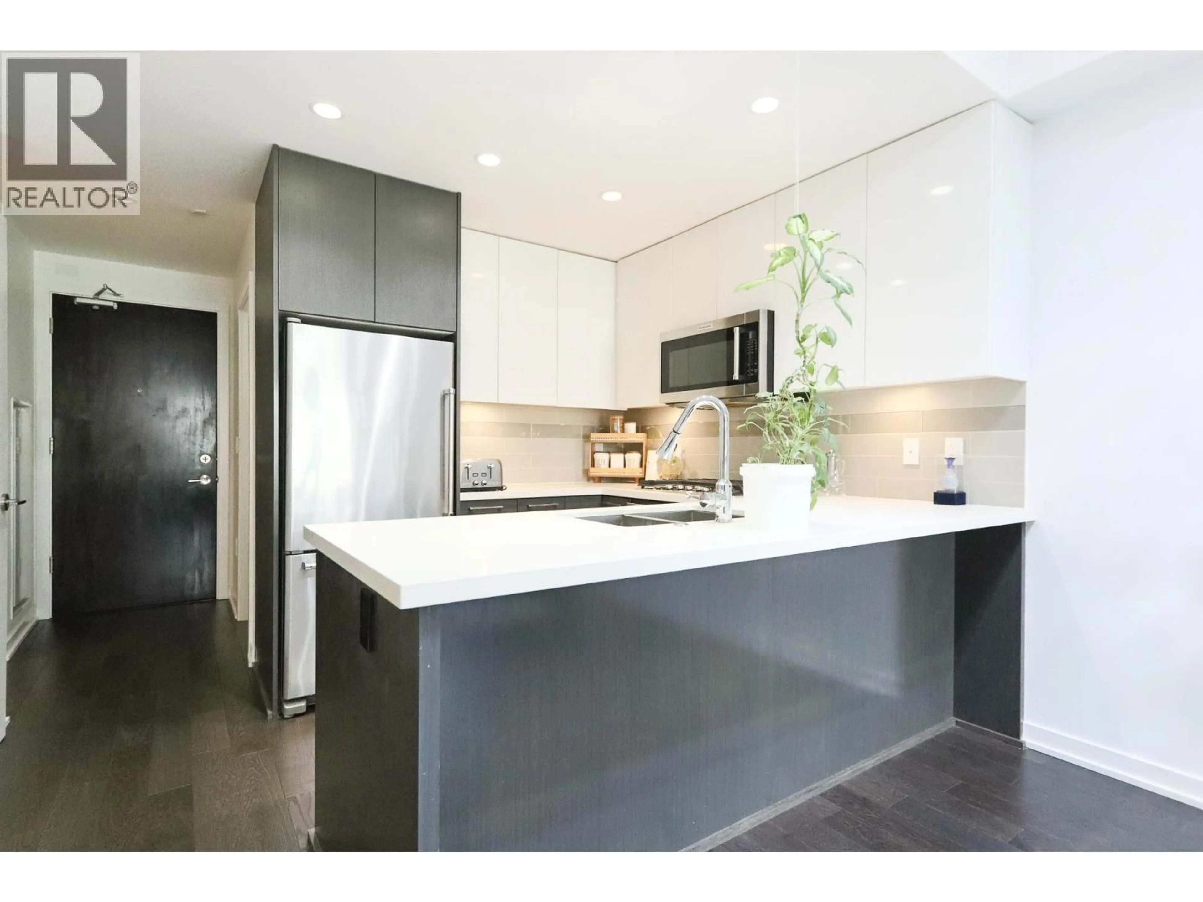 Open concept kitchen, unknown for 321 - 7008 RIVER PARKWAY, Richmond British Columbia V6X0R1