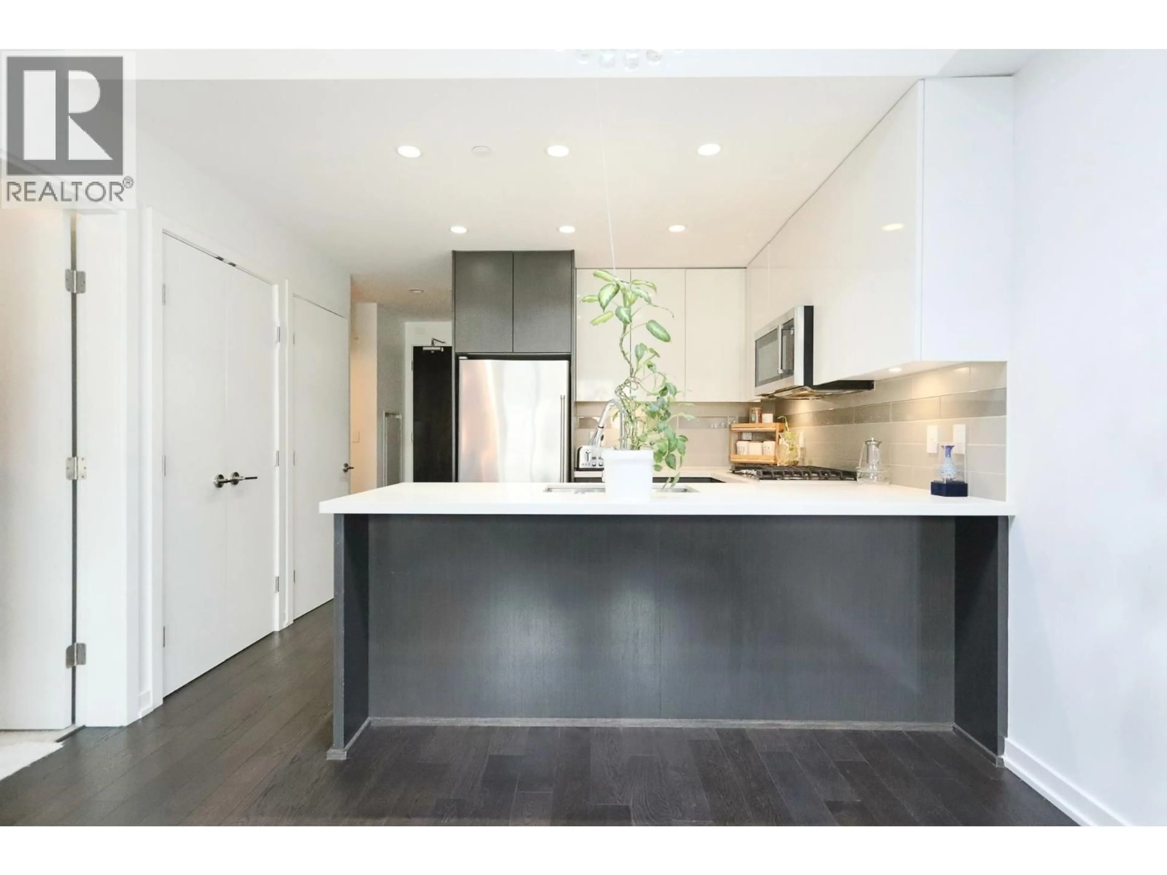 Open concept kitchen, unknown for 321 - 7008 RIVER PARKWAY, Richmond British Columbia V6X0R1