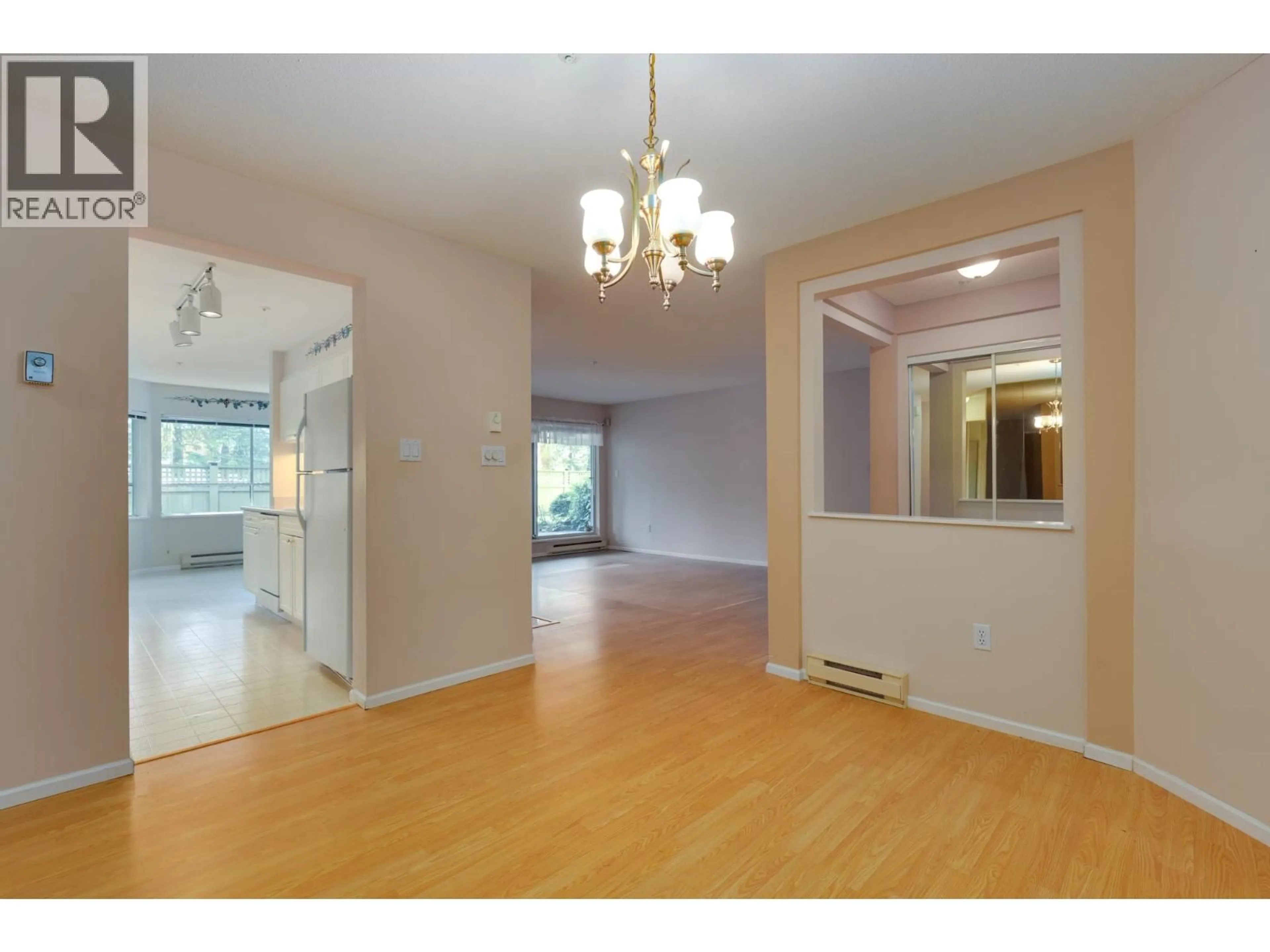 Indoor foyer for 104 - 3690 BANFF COURT, North Vancouver British Columbia V7H2Y7