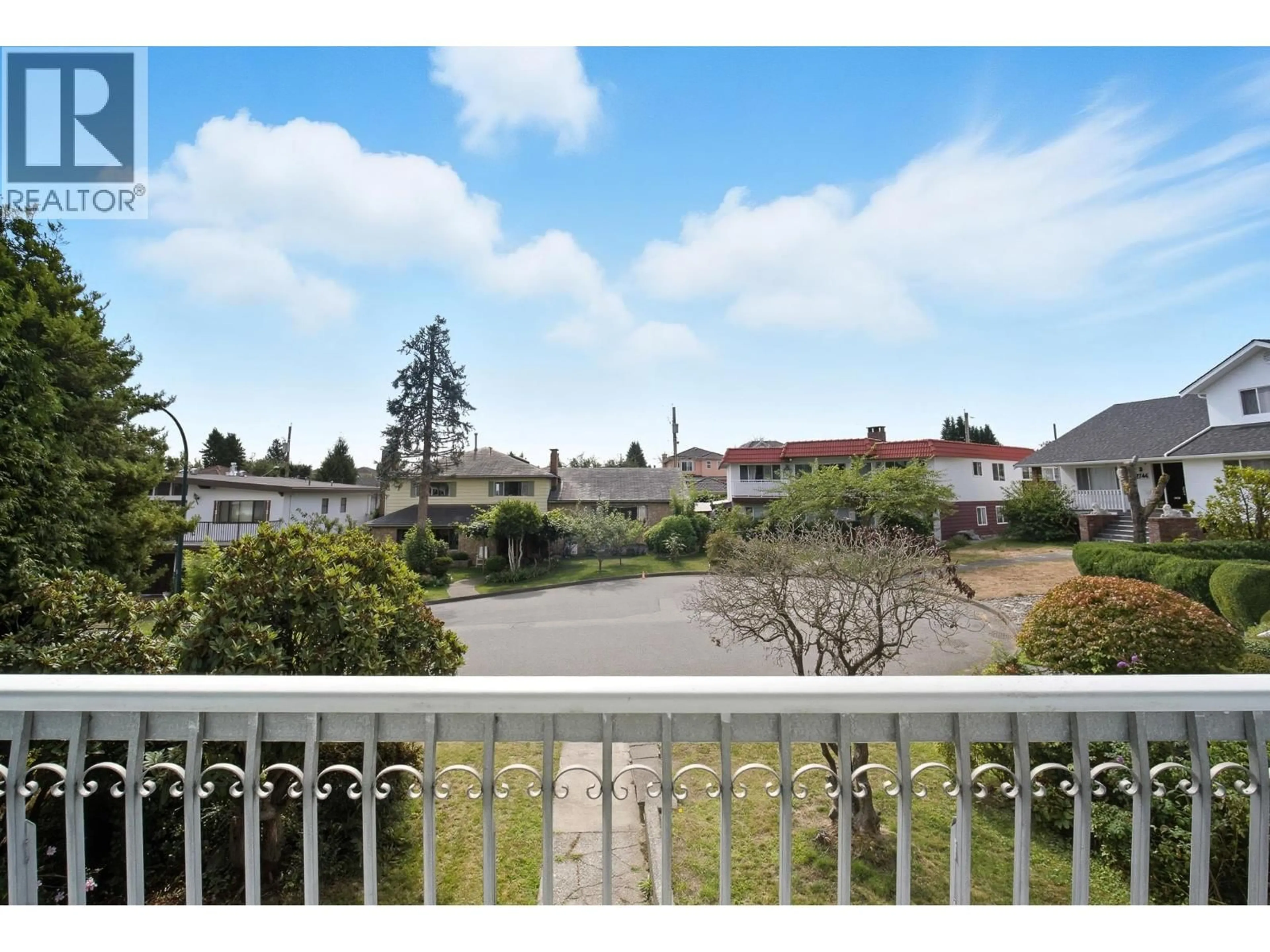 A pic from outside/outdoor area/front of a property/back of a property/a pic from drone, unknown for 2765 COLERIDGE AVENUE, Vancouver British Columbia V5S3A4