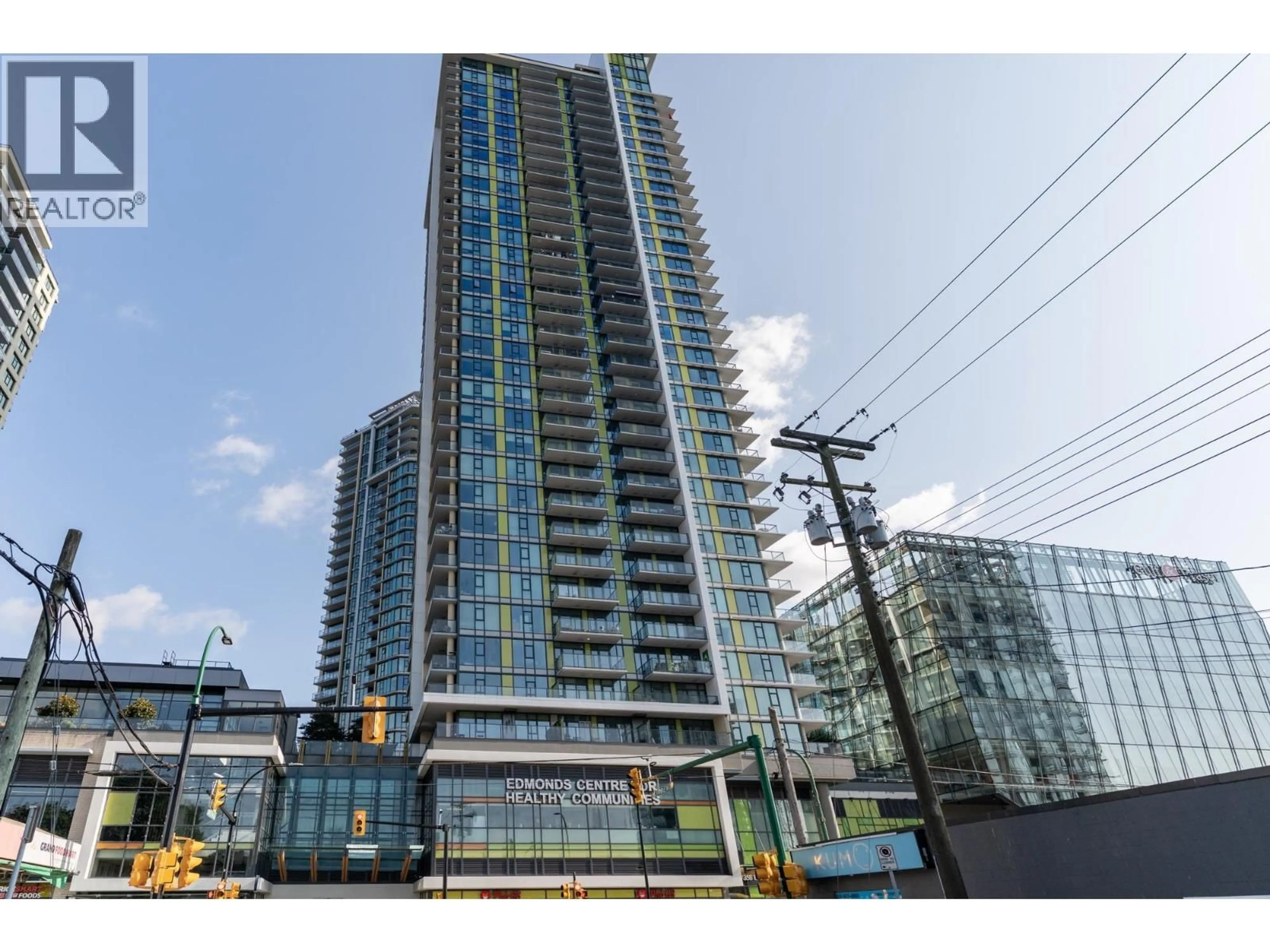Indoor foyer for 3301 - 7358 EDMONDS STREET, Burnaby British Columbia V3N0H1