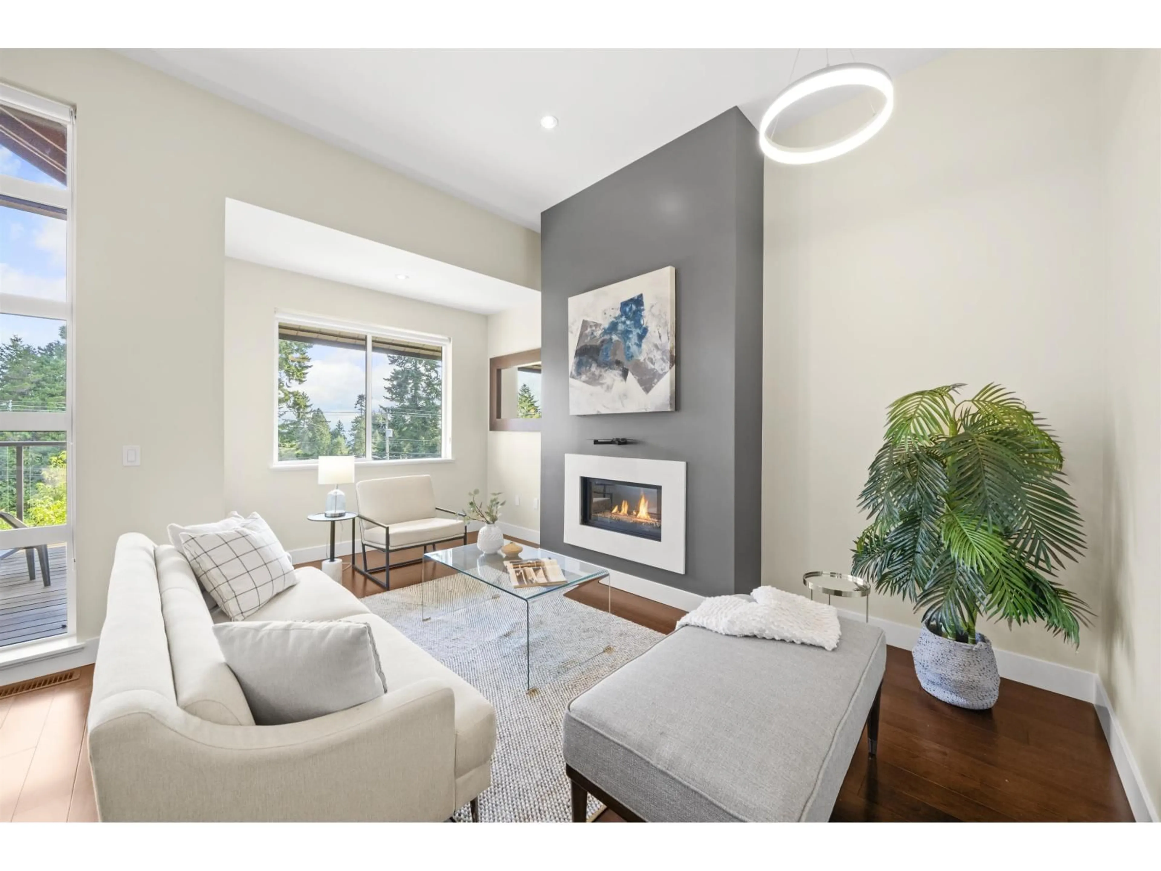 Living room with furniture, unknown for 209 - 13585 16, Surrey British Columbia V4A1P6