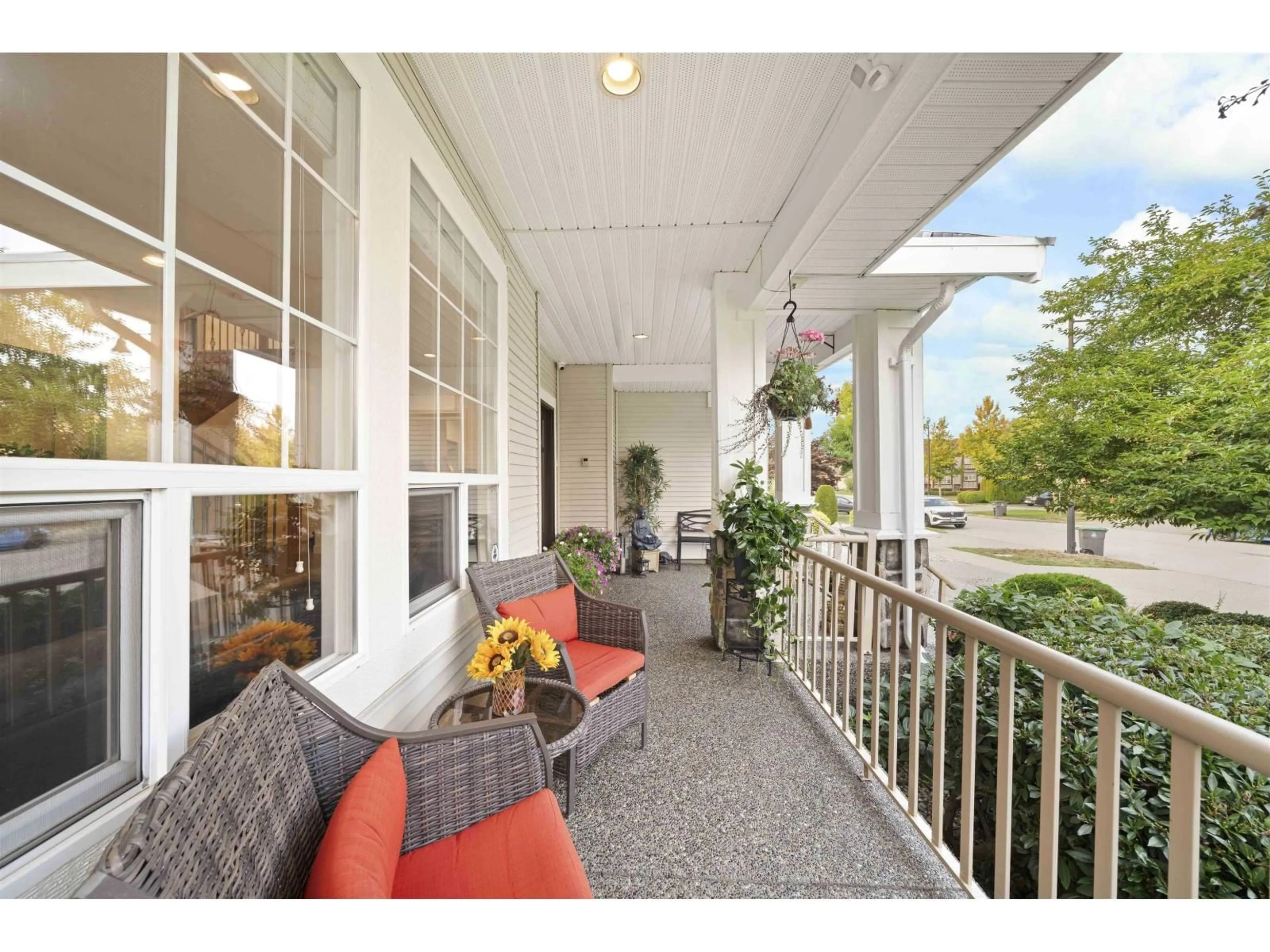 Patio, street for 6353 166, Surrey British Columbia V3S0W2