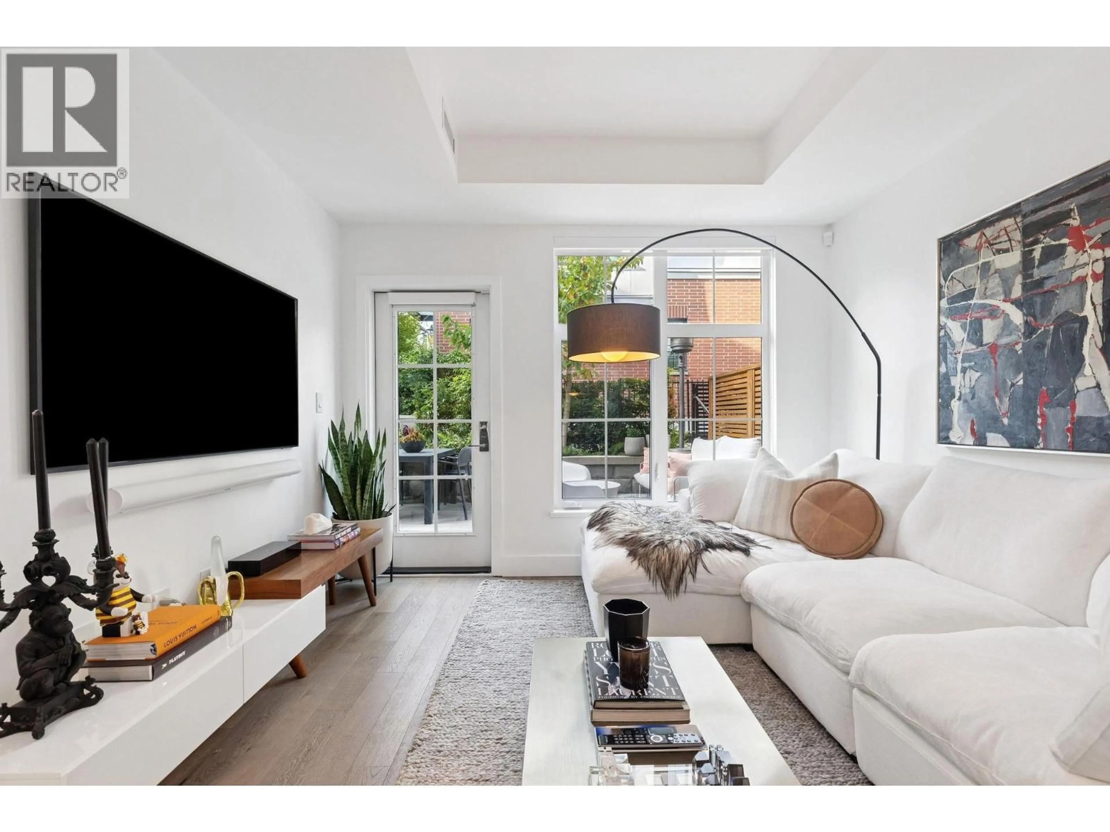 Living room with furniture, unknown for 134 - 2070 CURLING ROAD, North Vancouver British Columbia V7P0C9