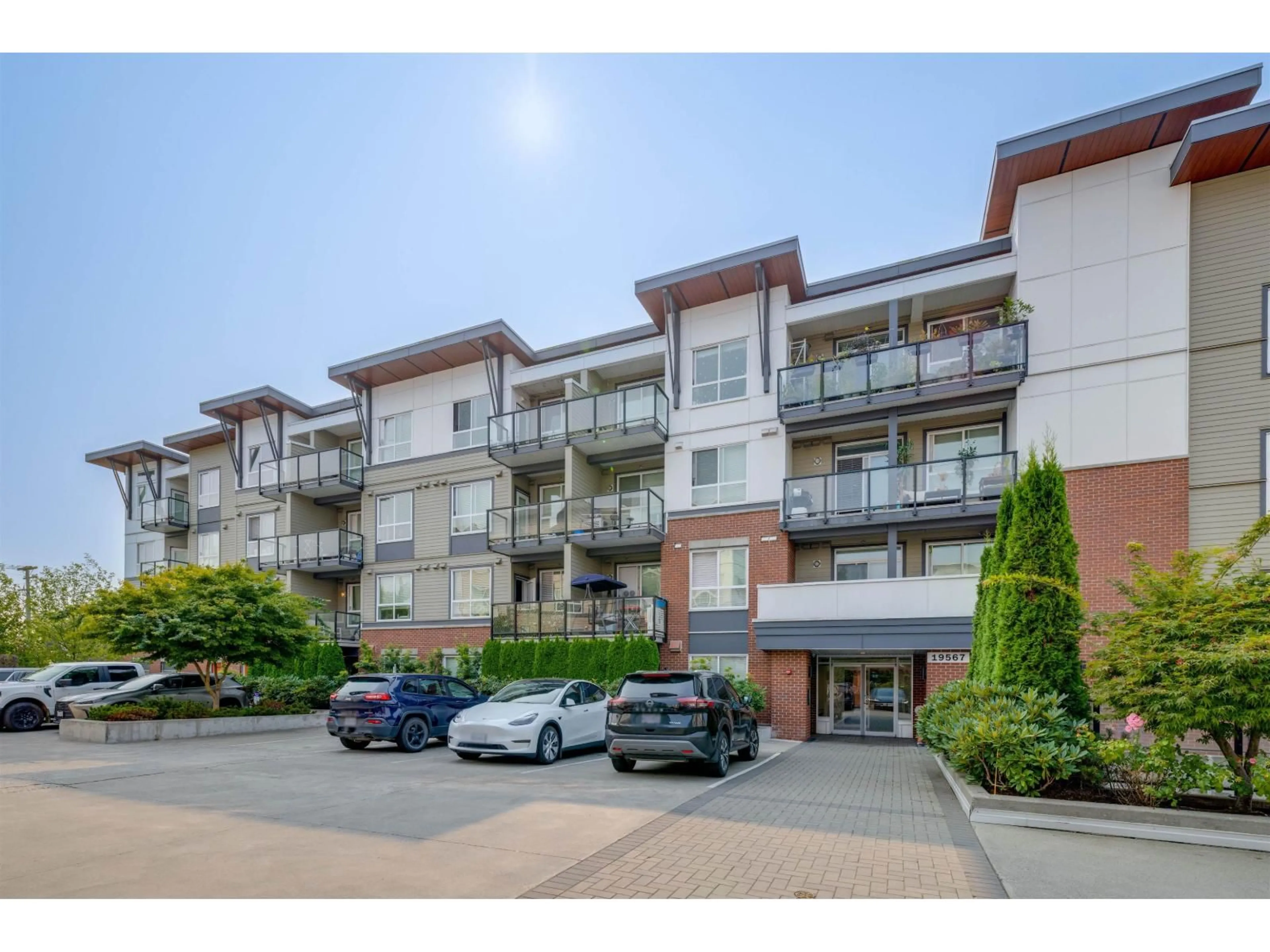 Unknown for 303 - 19567 64TH, Surrey British Columbia V3S7H8