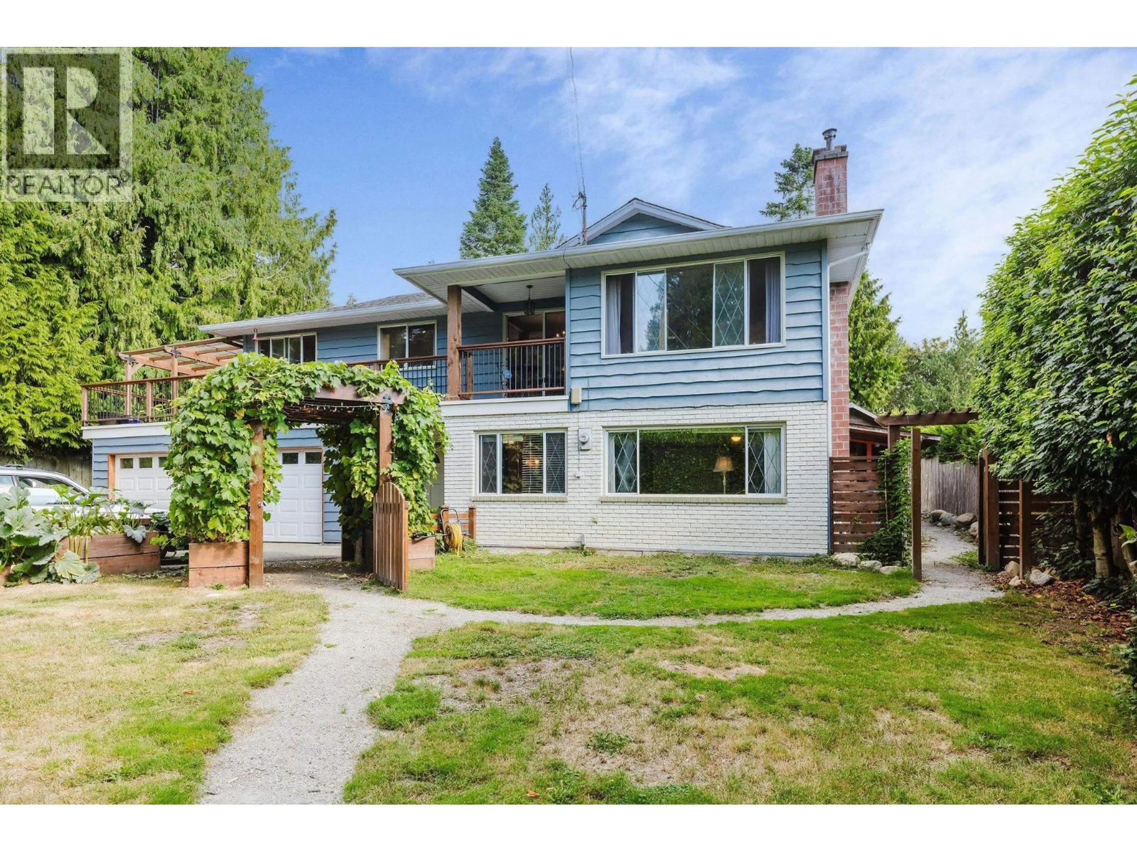Unknown for 7838 REDROOFFS ROAD, Halfmoon Bay British Columbia V7Z1A4