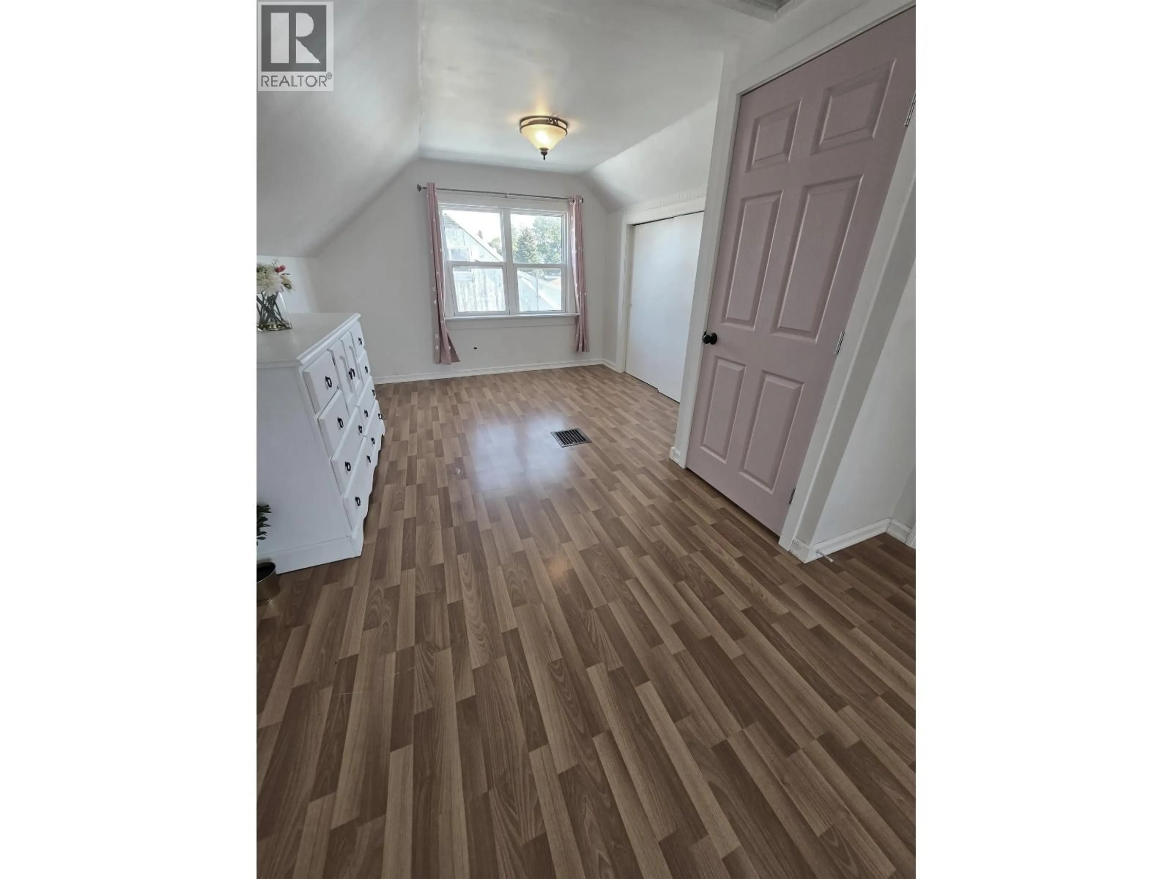 A pic of a room for 9423 99 AVENUE, Fort St. John British Columbia V1J1T3